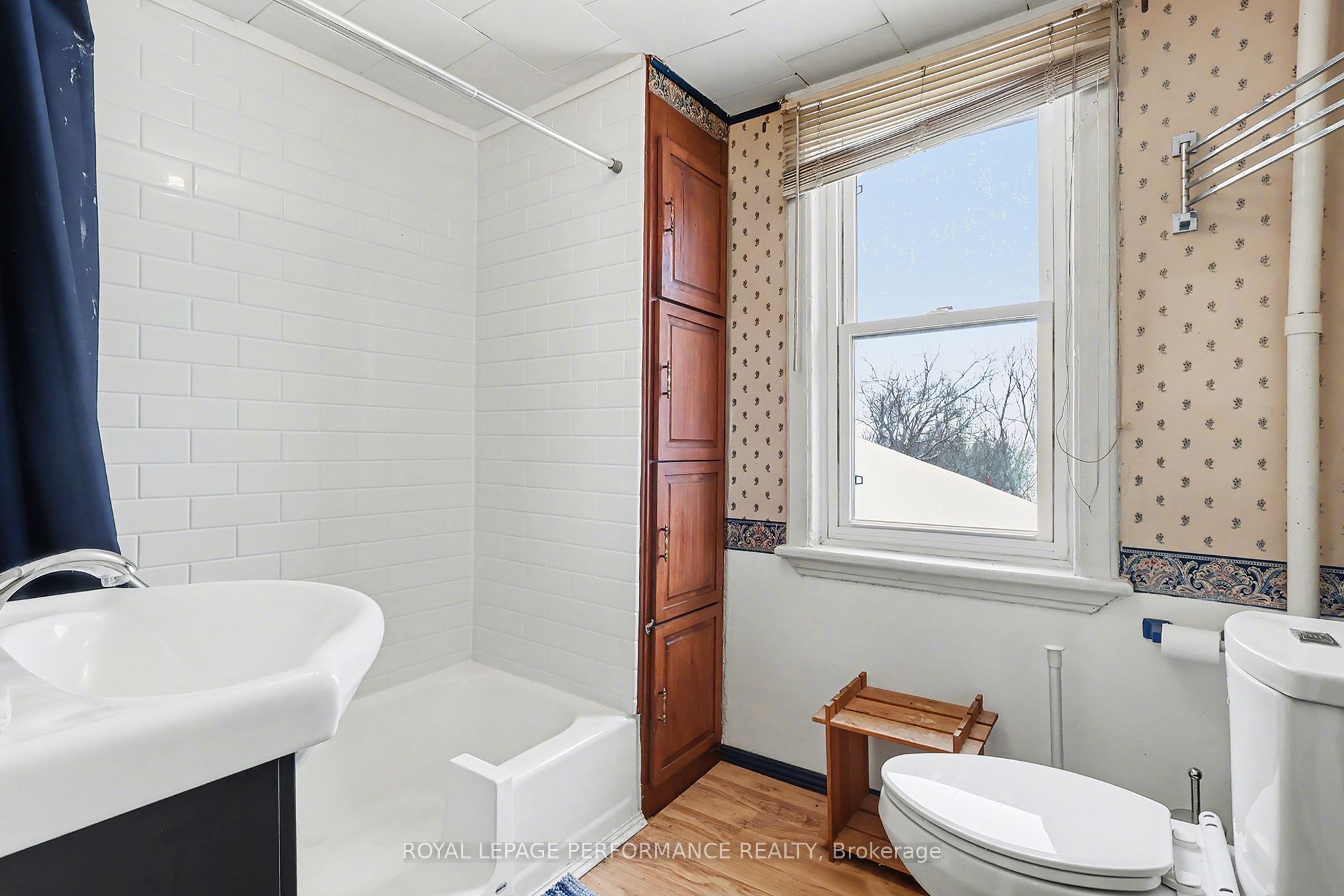 2478 Cleroux Crescent Property Photo 16