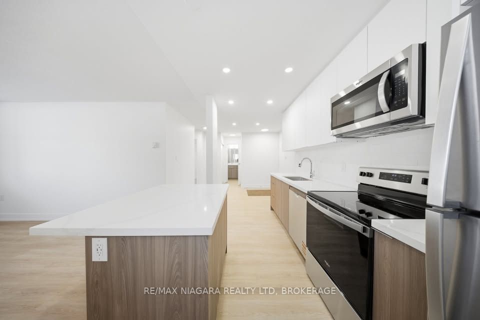 25 Downes Avenue Property Photo 1