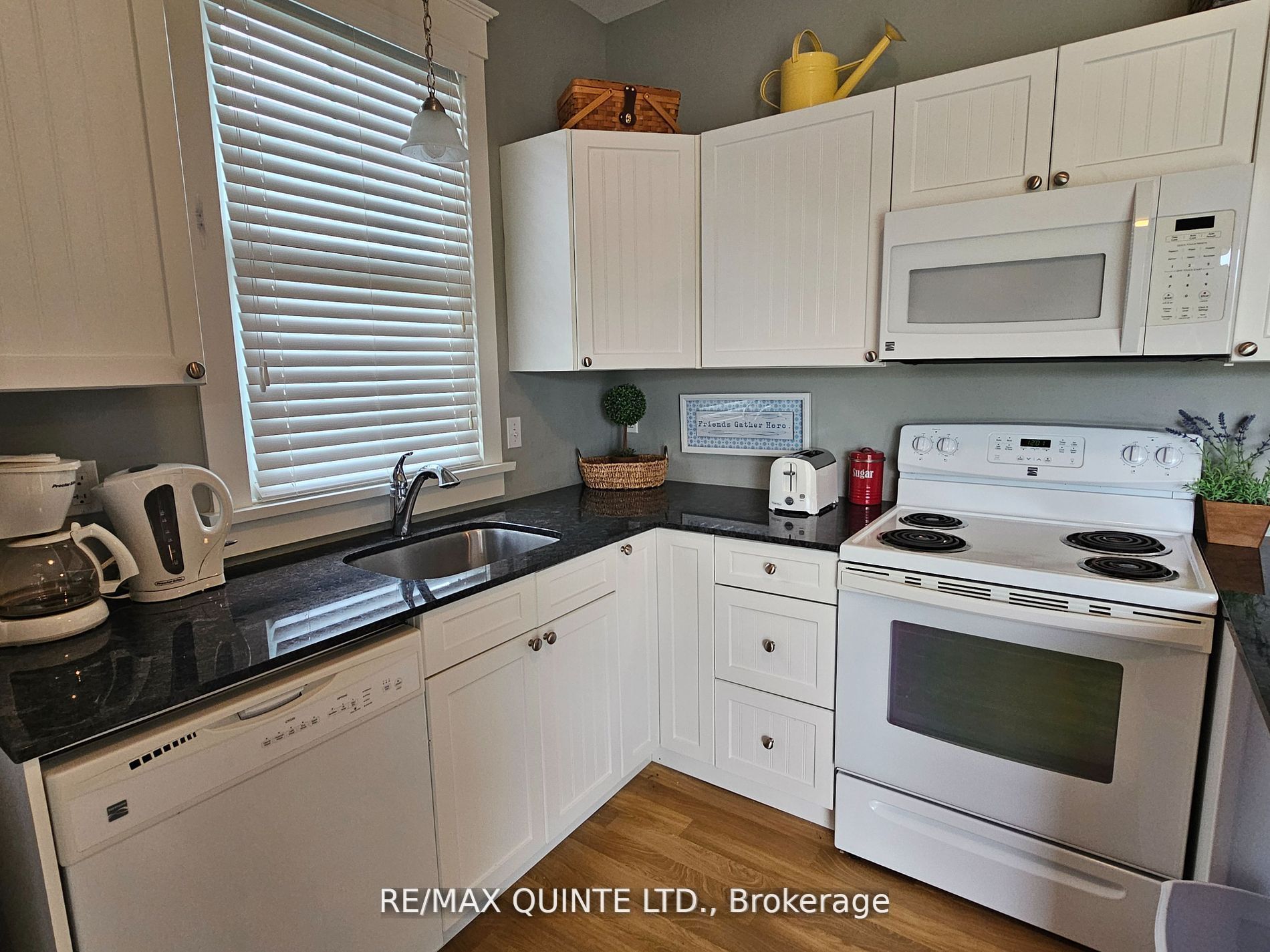46 Meadow View Lane 19 Property Photo 5