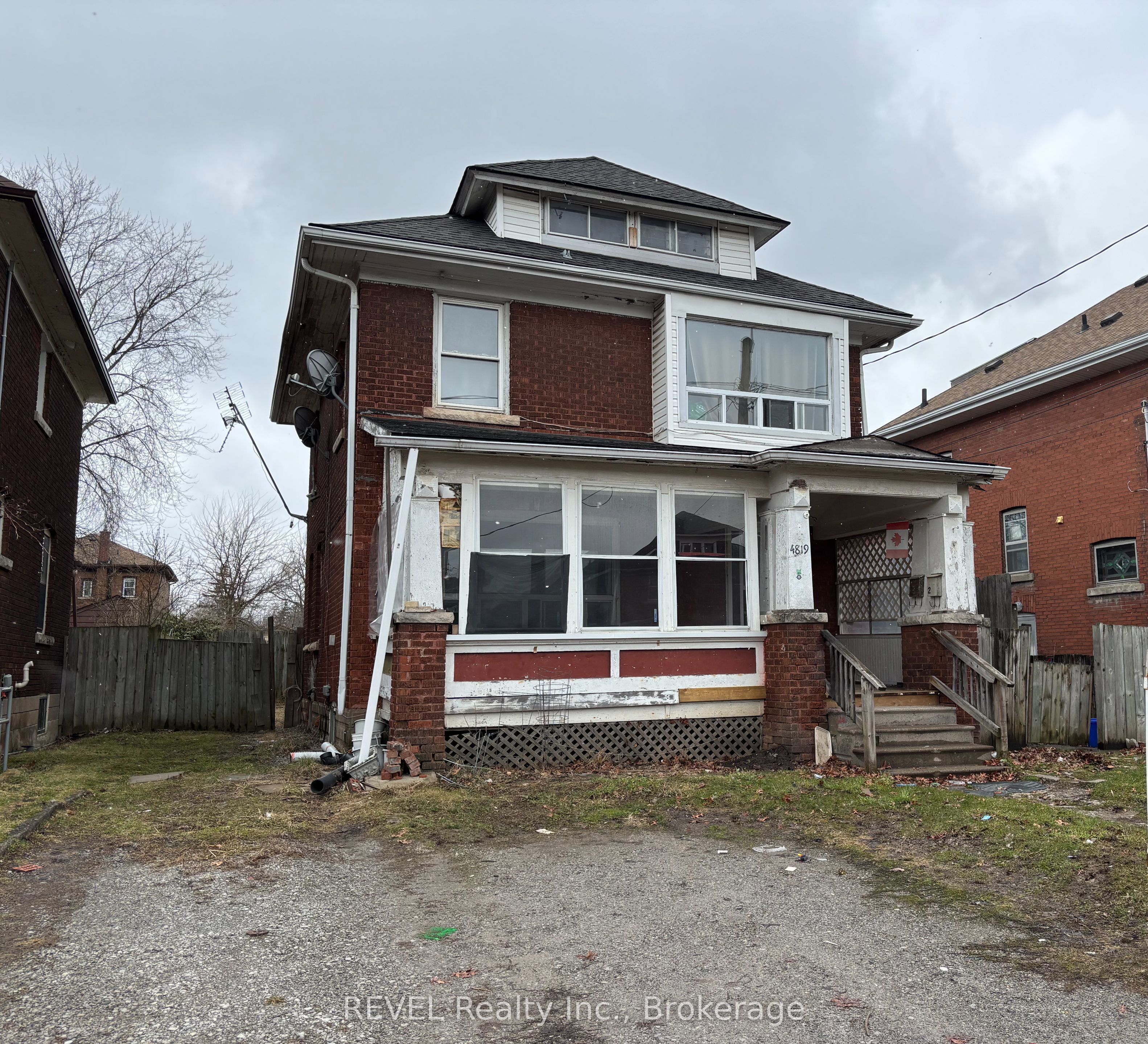 4819 Fourth Avenue Property Photo 4
