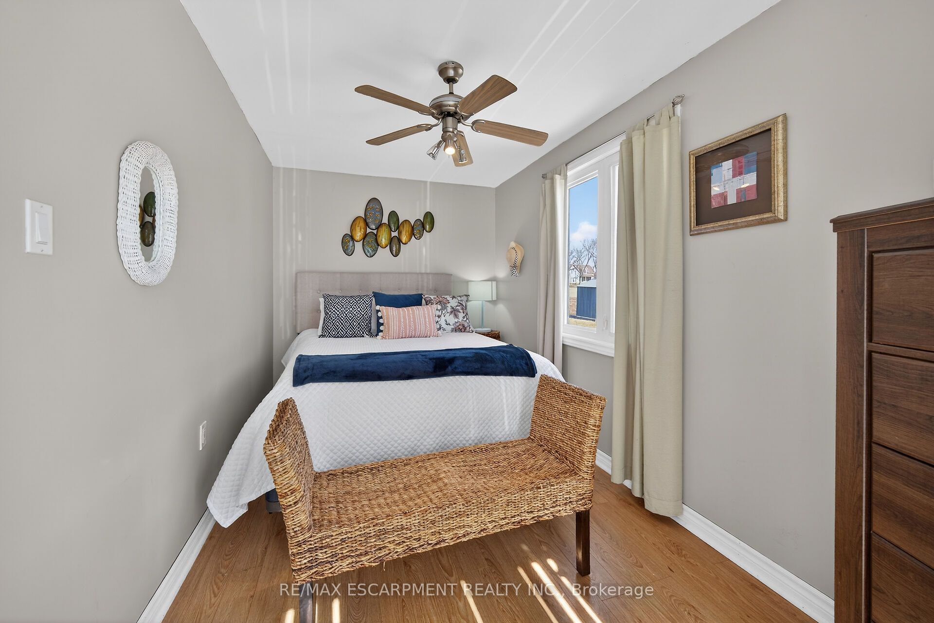 87 Lakeshore Road Property Photo 25