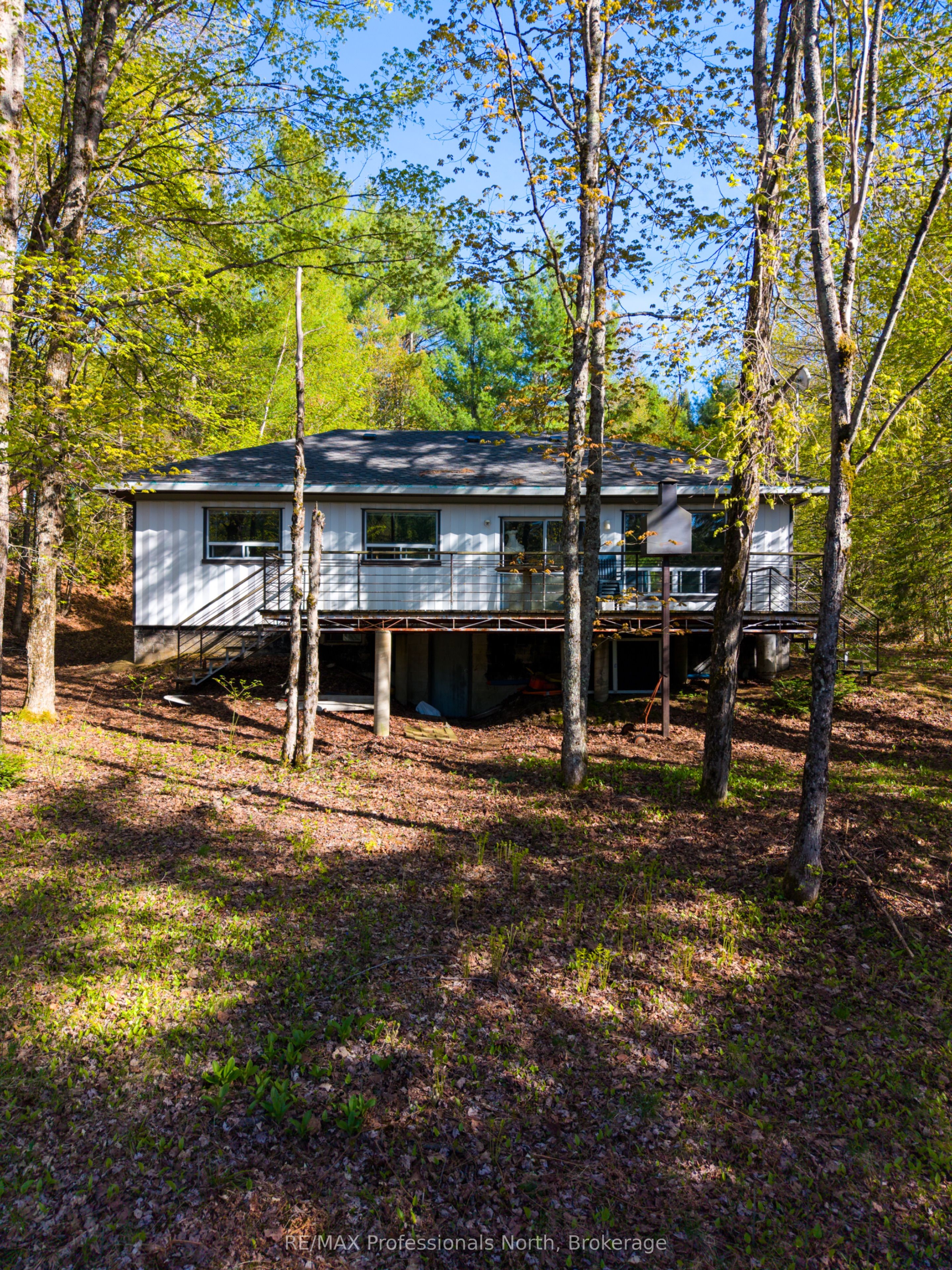 1114 River Haven Road N Property Photo 1