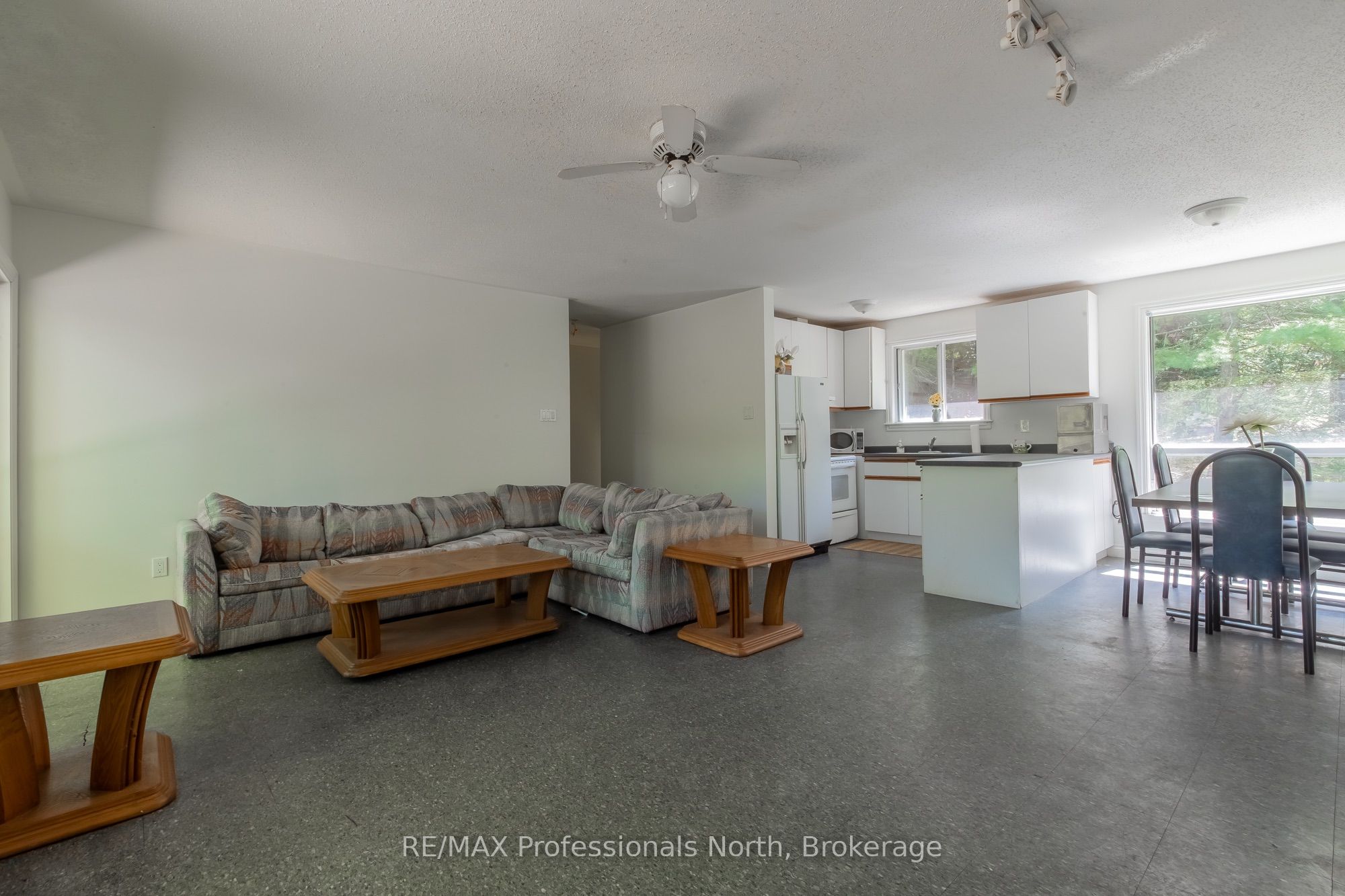 1114 River Haven Road N Property Photo 26
