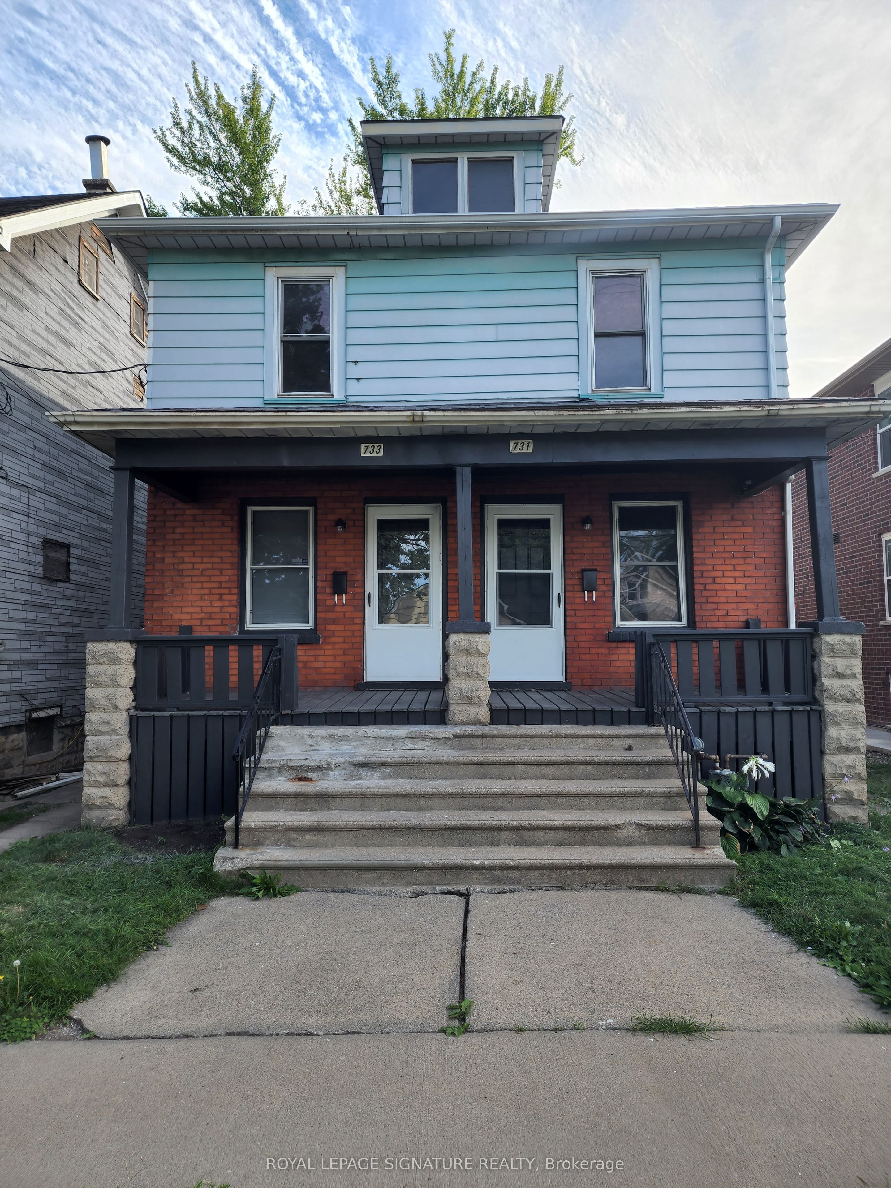 731 St Antoine Crescent Property Photo 1