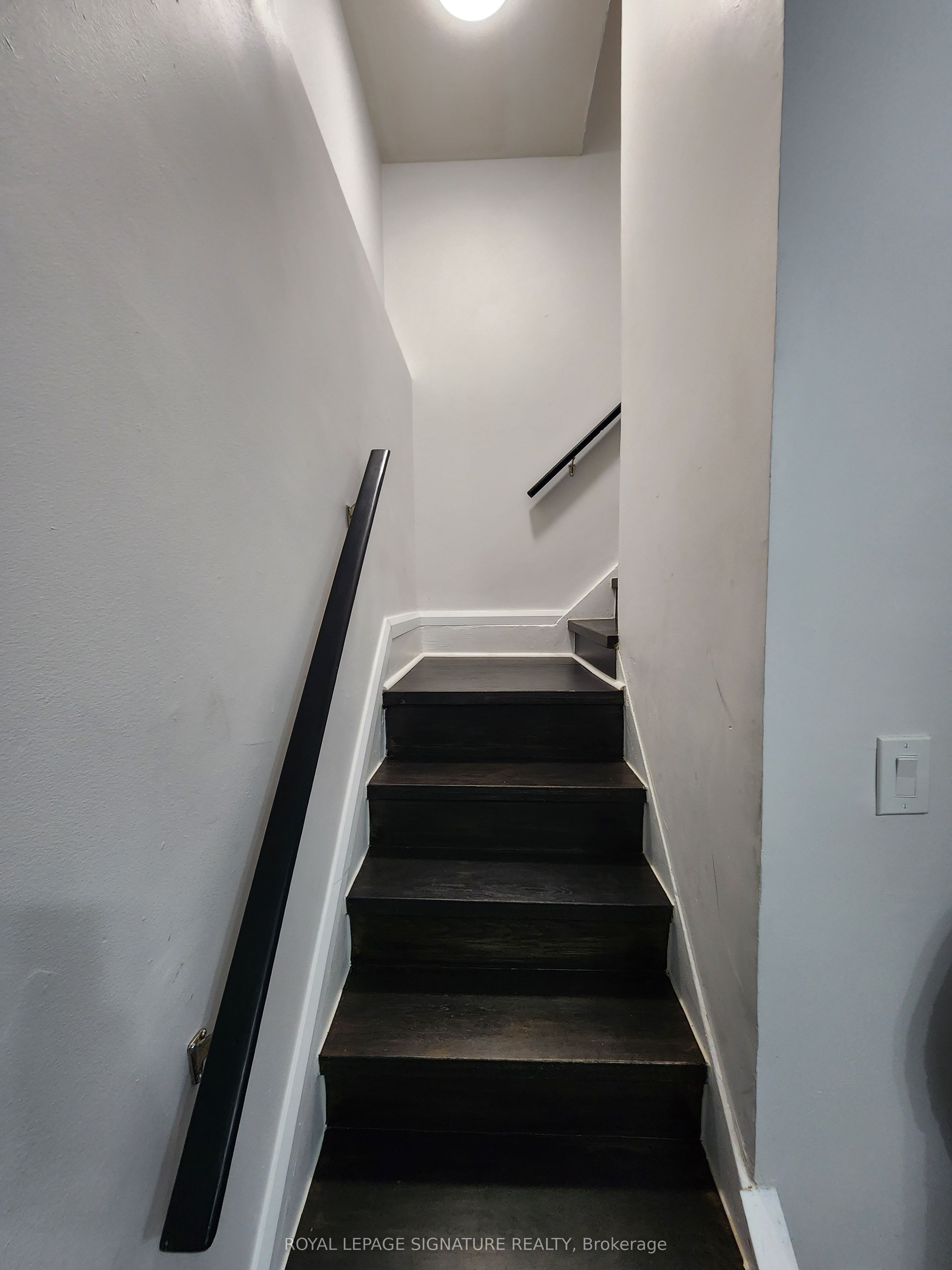 731 St Antoine Crescent Property Photo 11