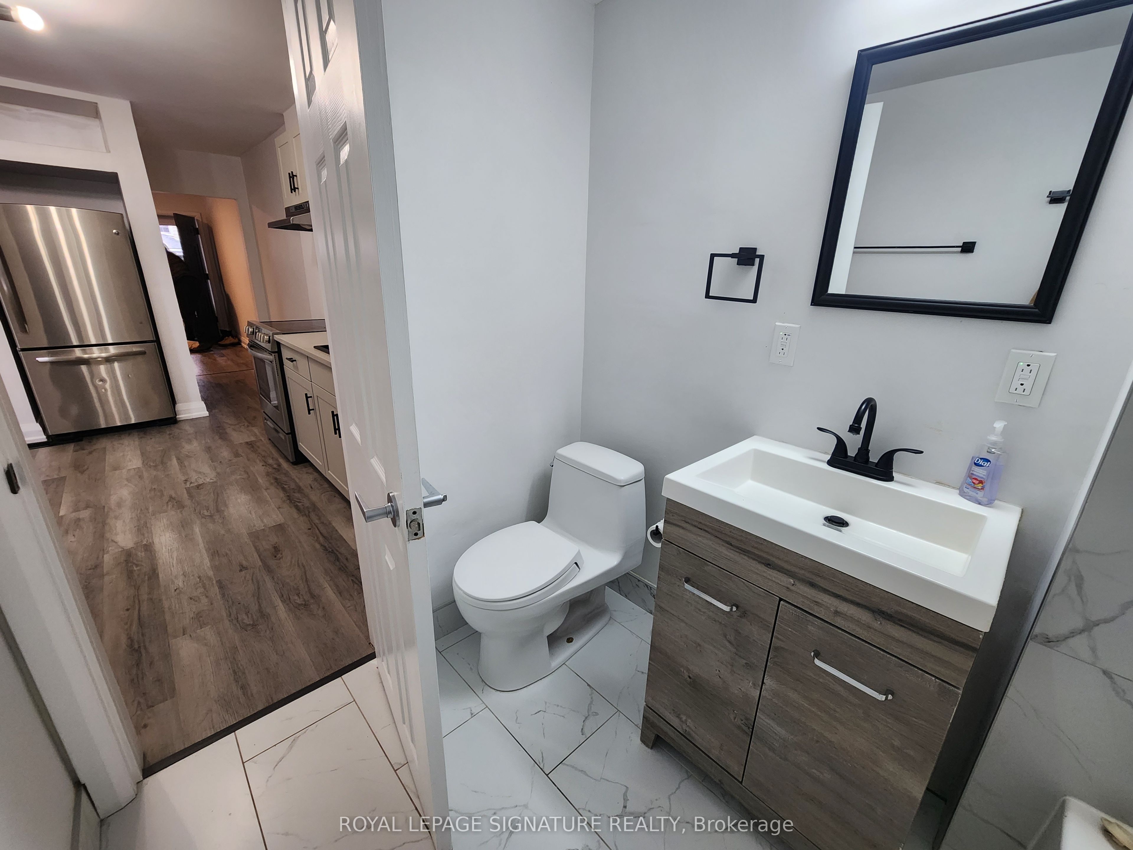 731 St Antoine Crescent Property Photo 17