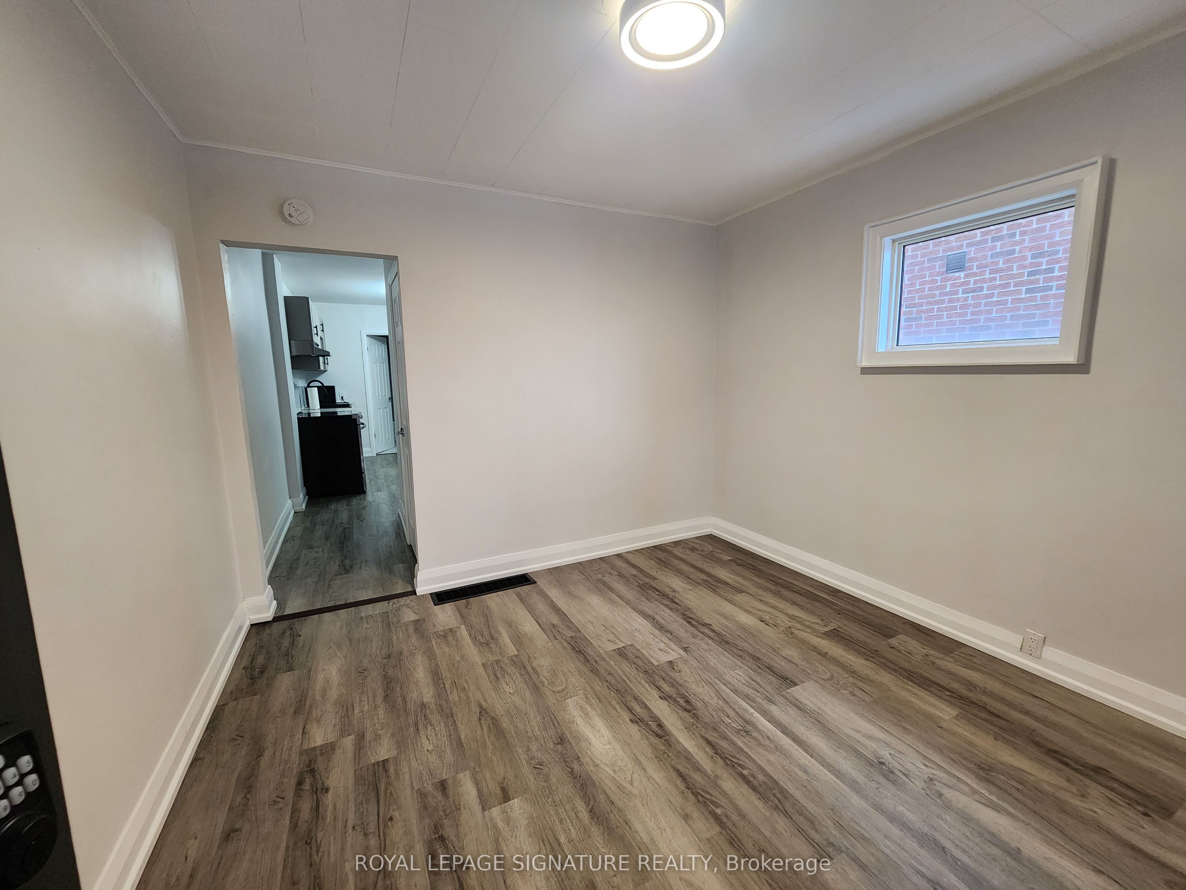 731 St Antoine Crescent Property Photo 19