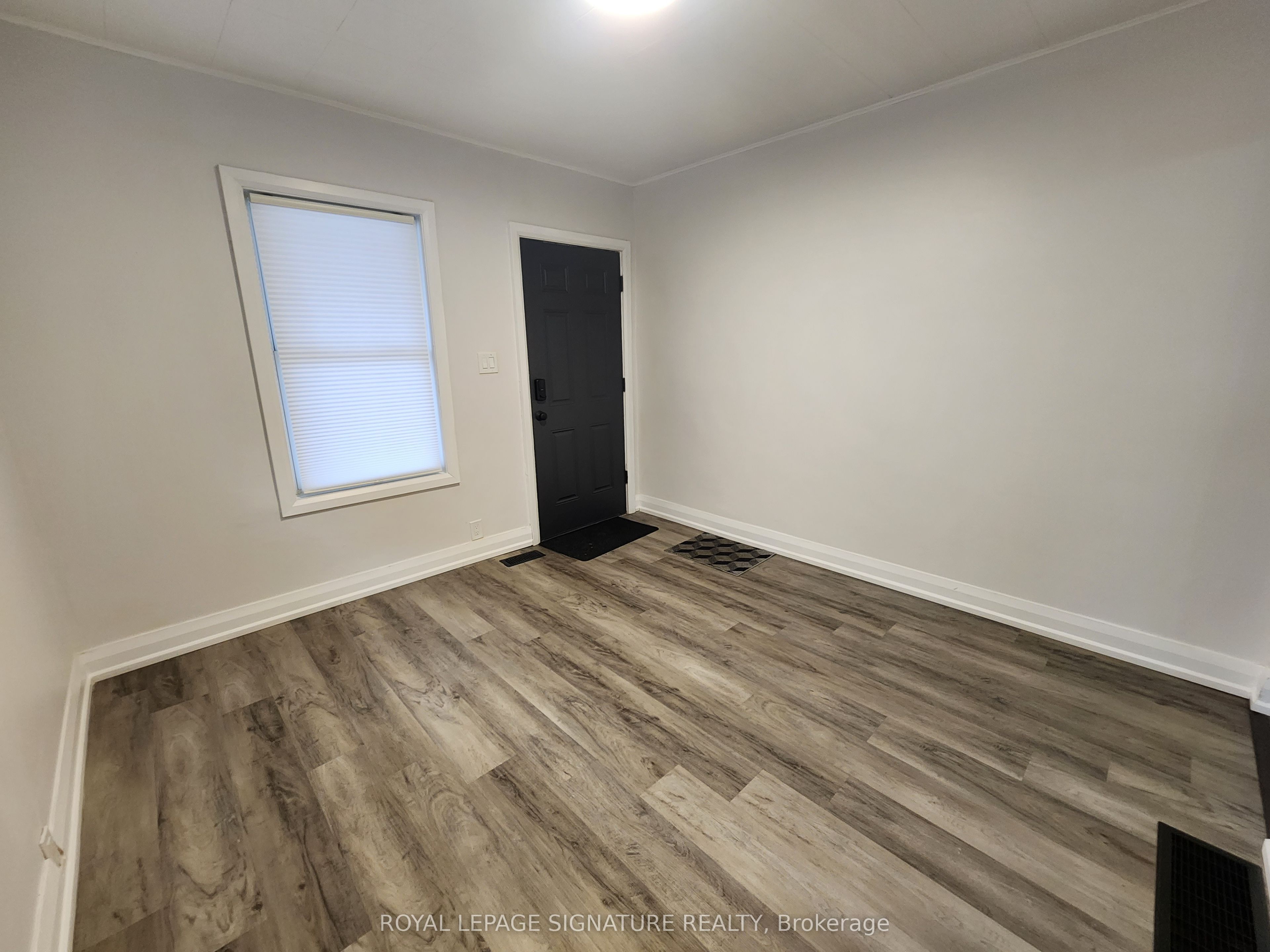 731 St Antoine Crescent Property Photo 20
