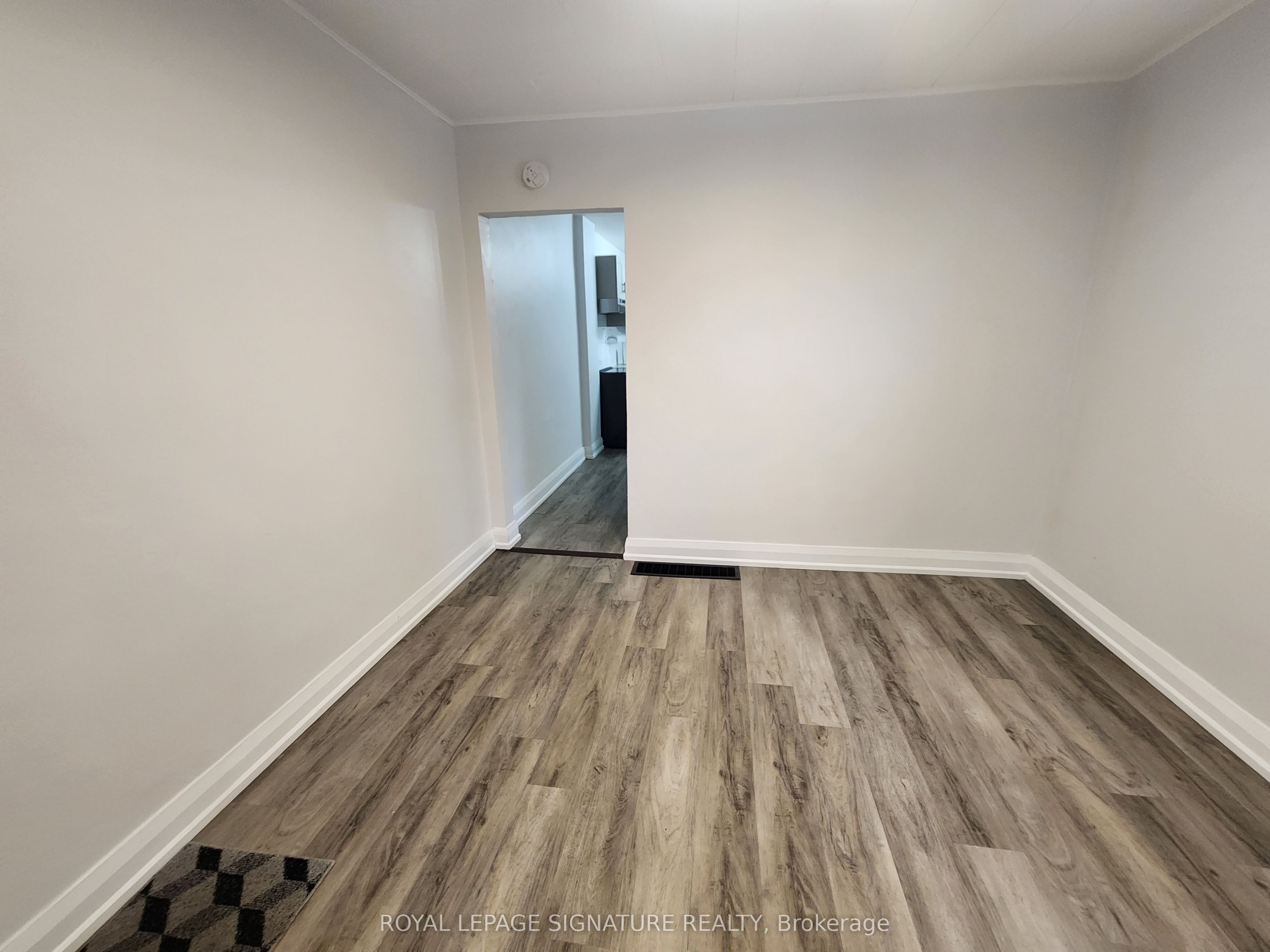 731 St Antoine Crescent Property Photo 21