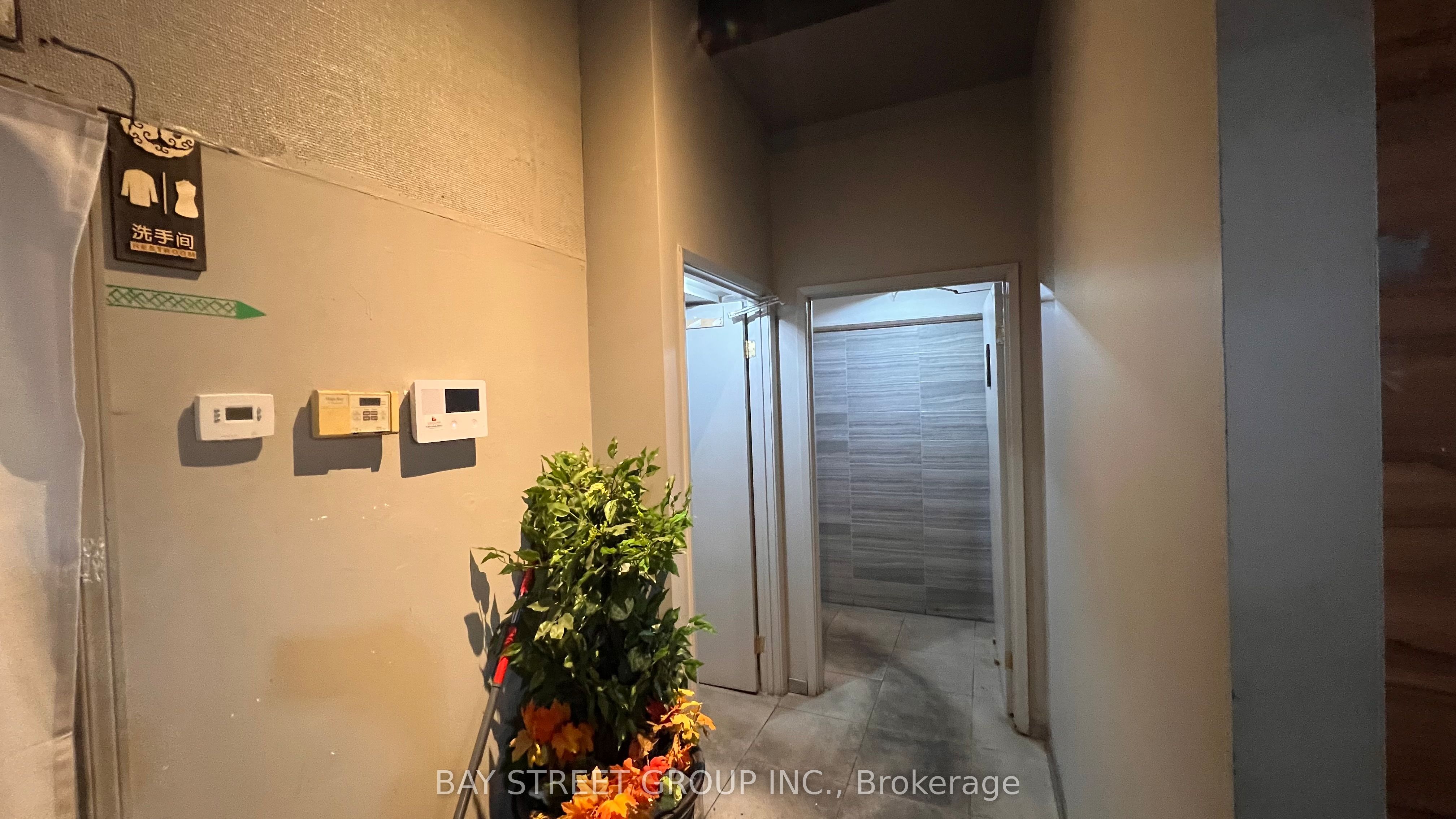 273 King Street E Property Photo 7