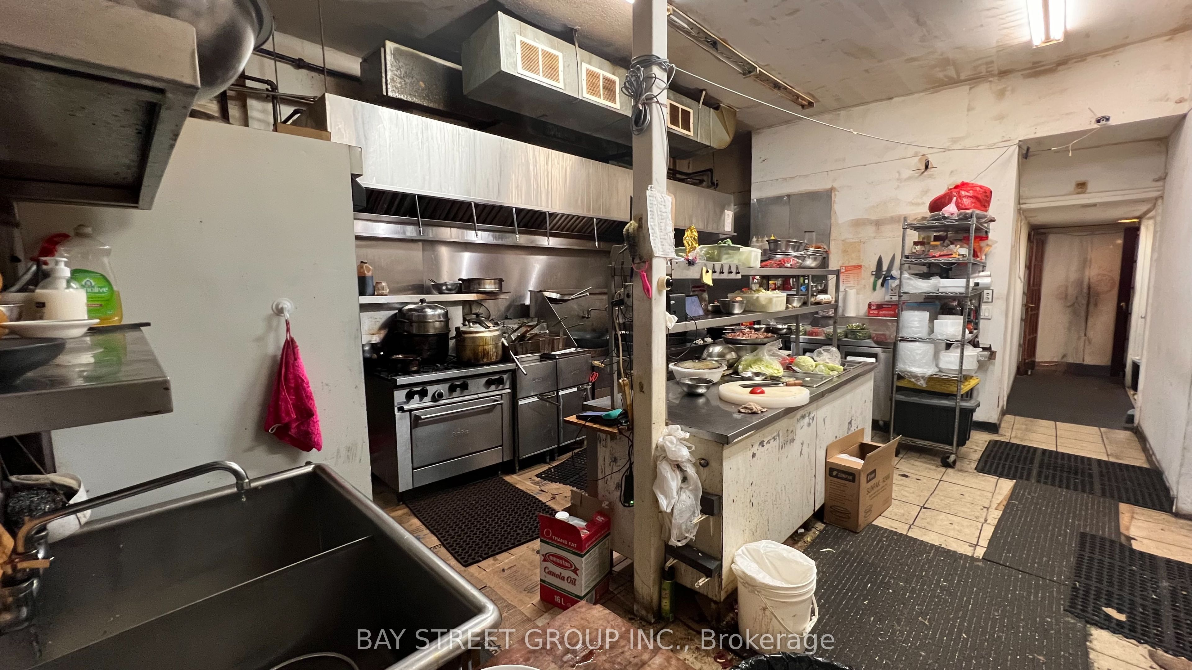 273 King Street E Property Photo 15