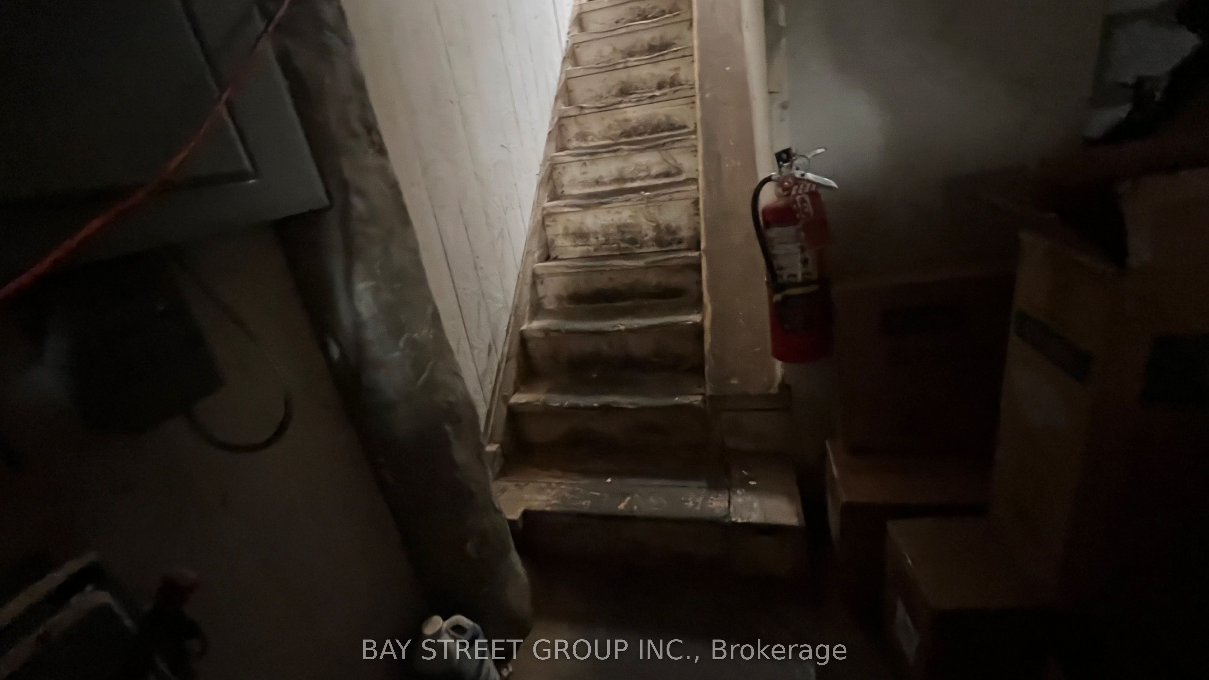 273 King Street E Property Photo 23