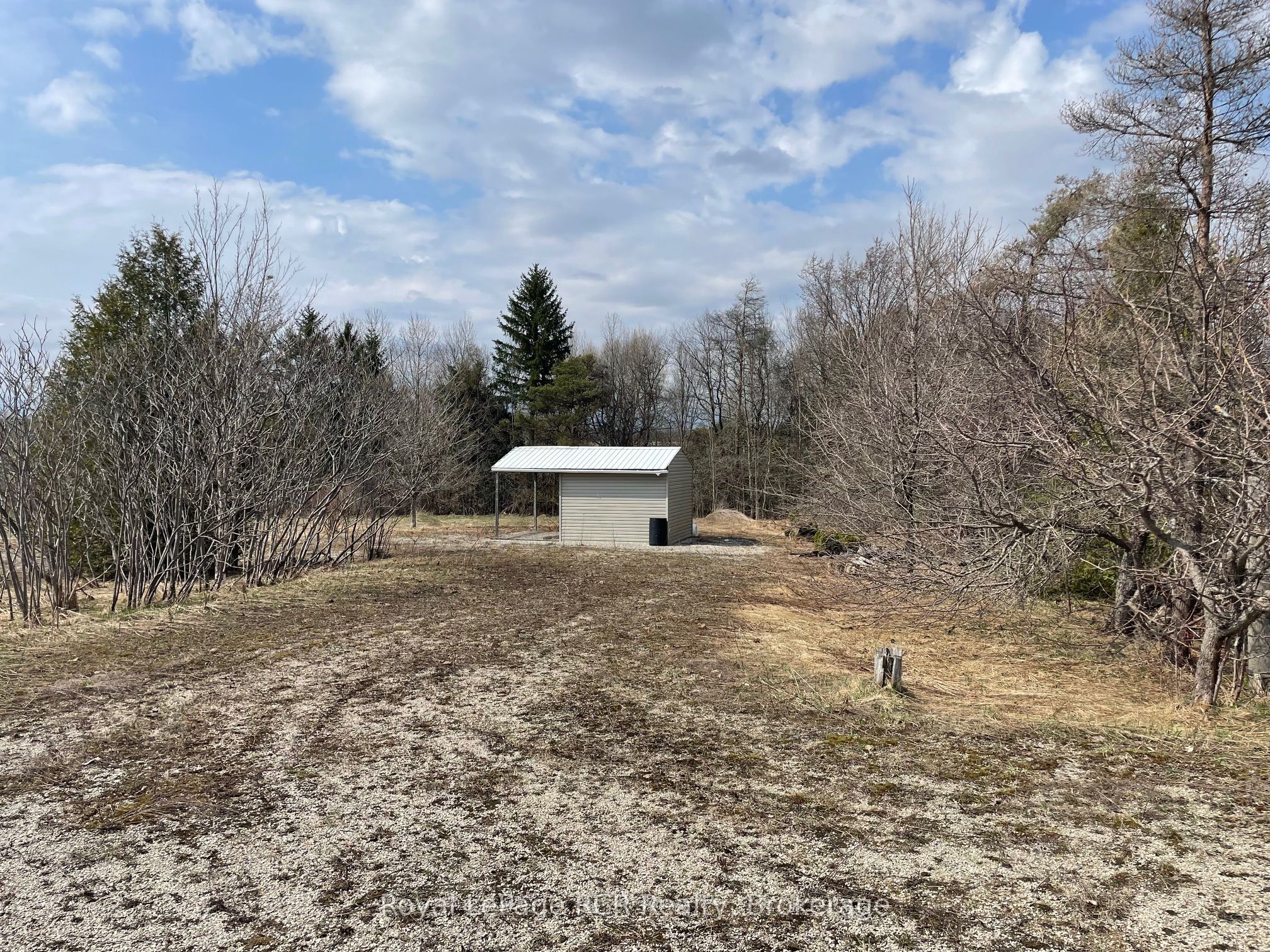 072988 Southgate Sideroad 7 Property Photo 8
