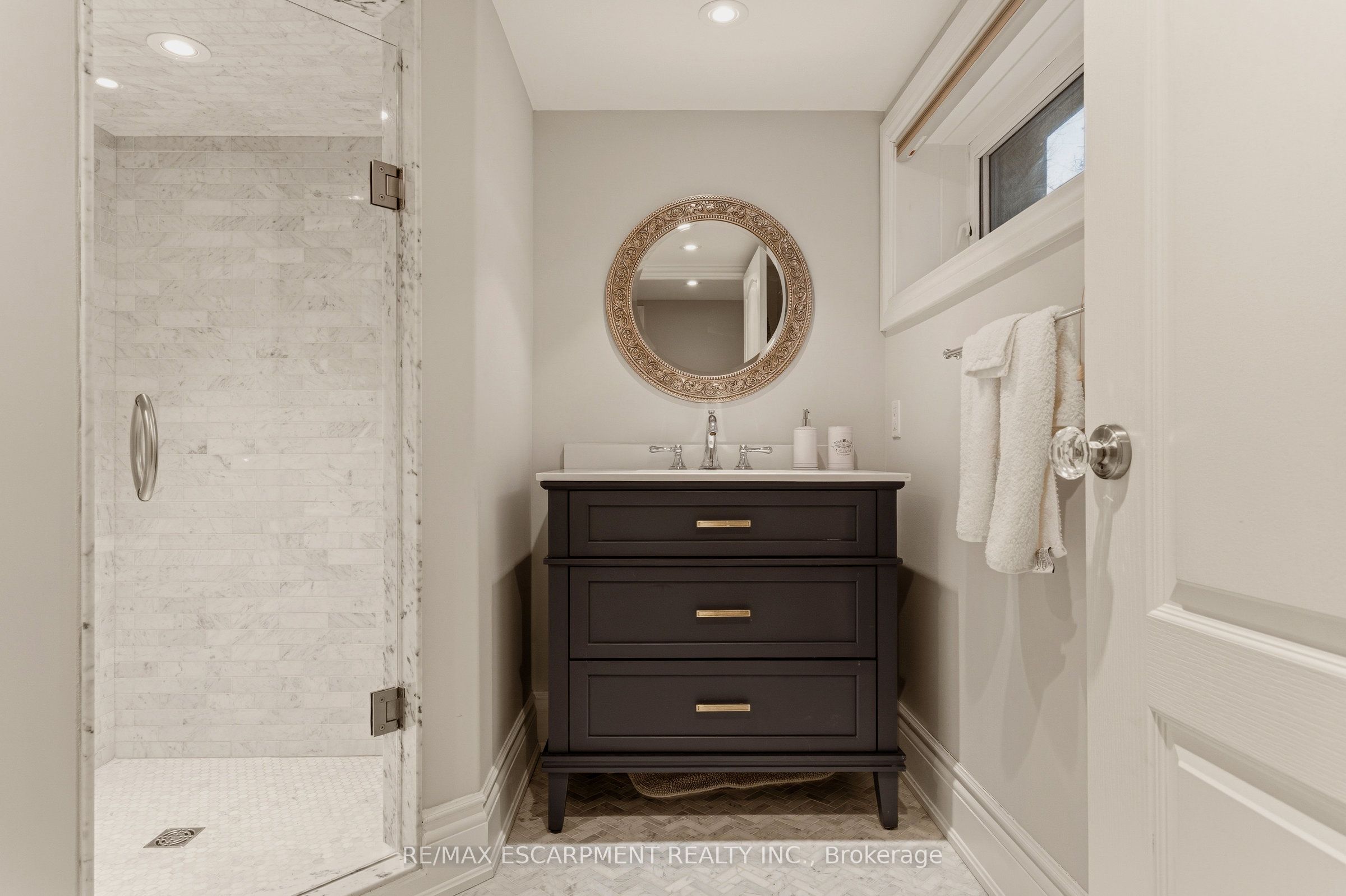 74 Oak Knoll Drive Property Photo 43