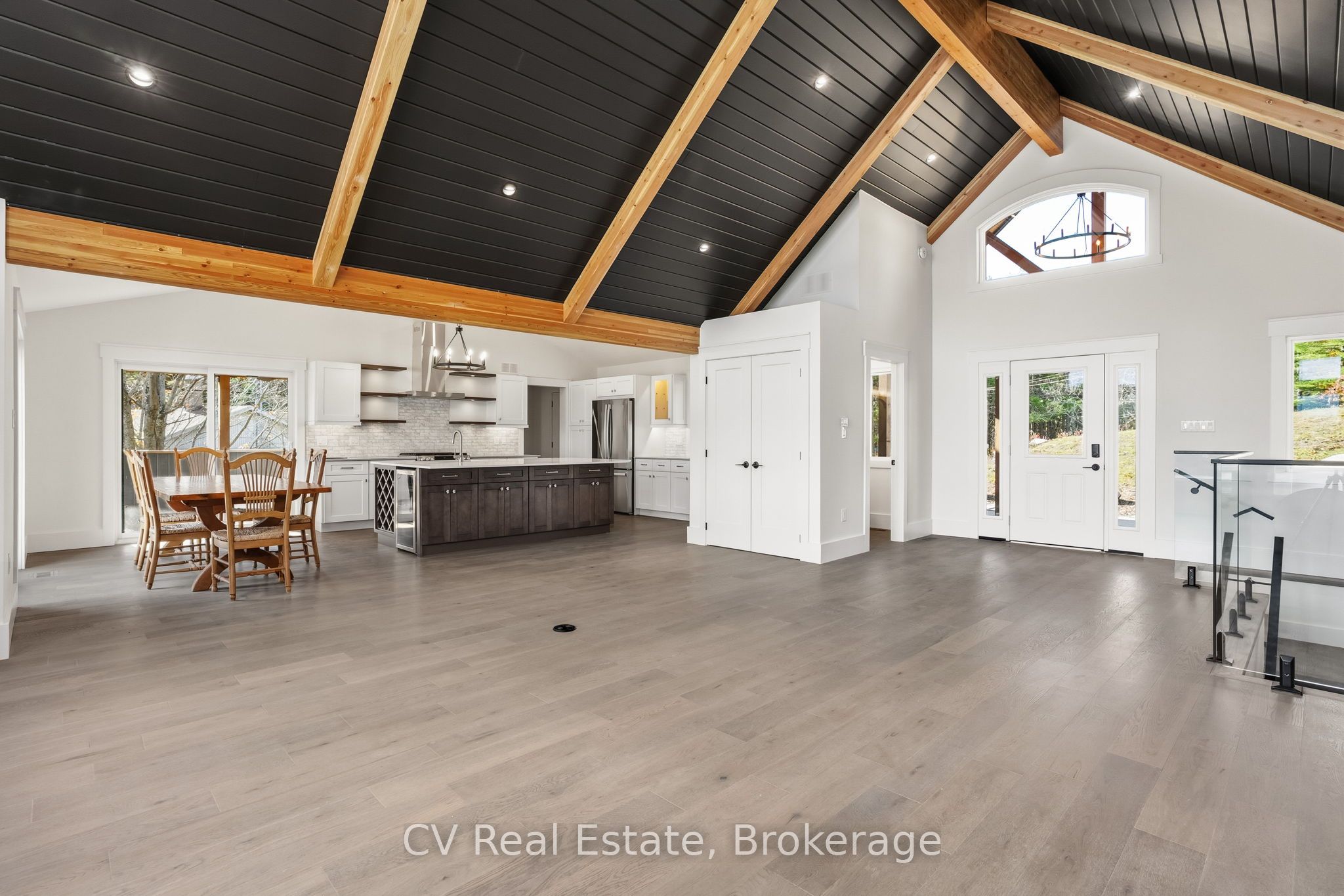 1111 Lakeshore Drive Property Photo 9
