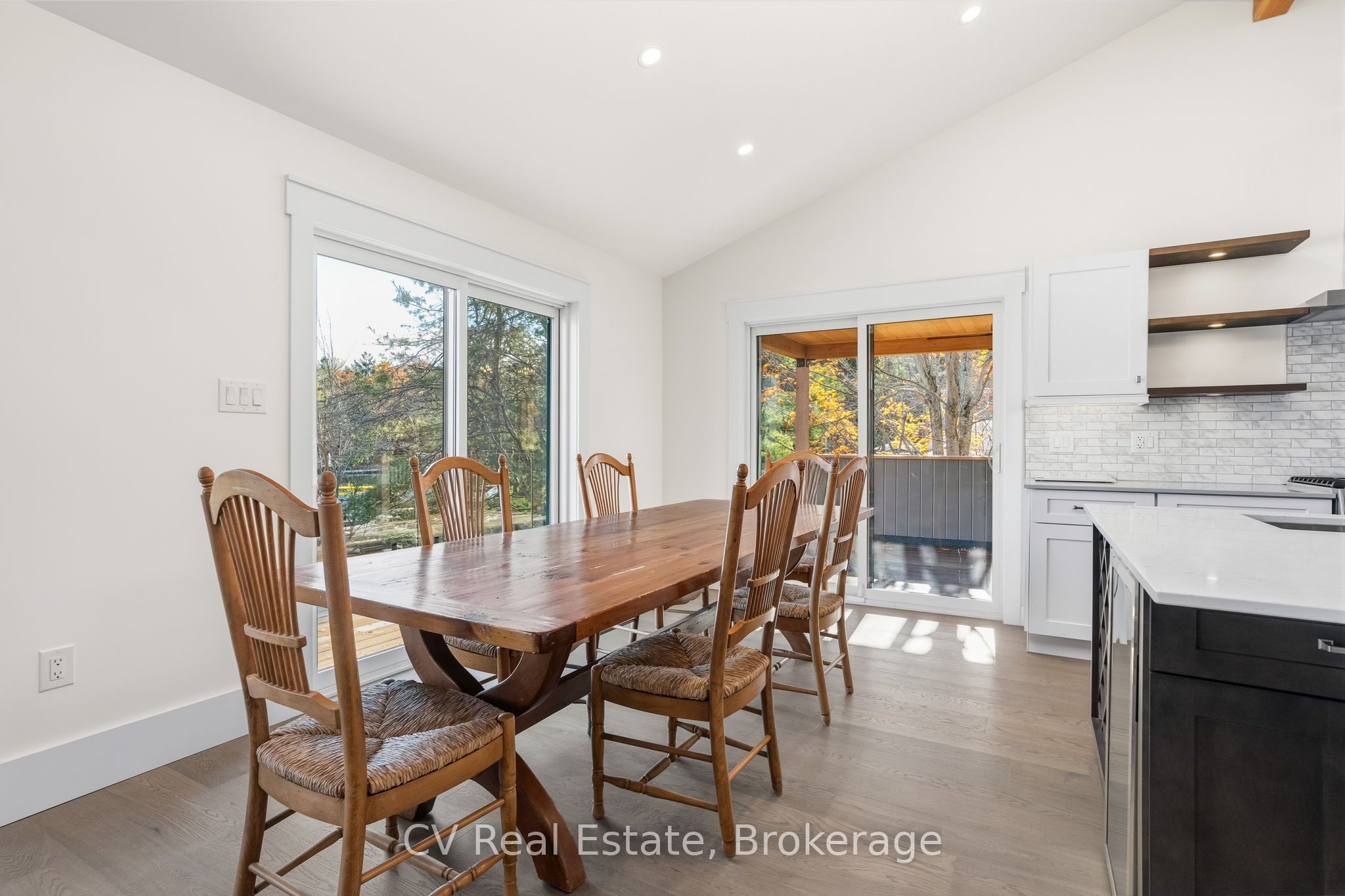 1111 Lakeshore Drive Property Photo 13