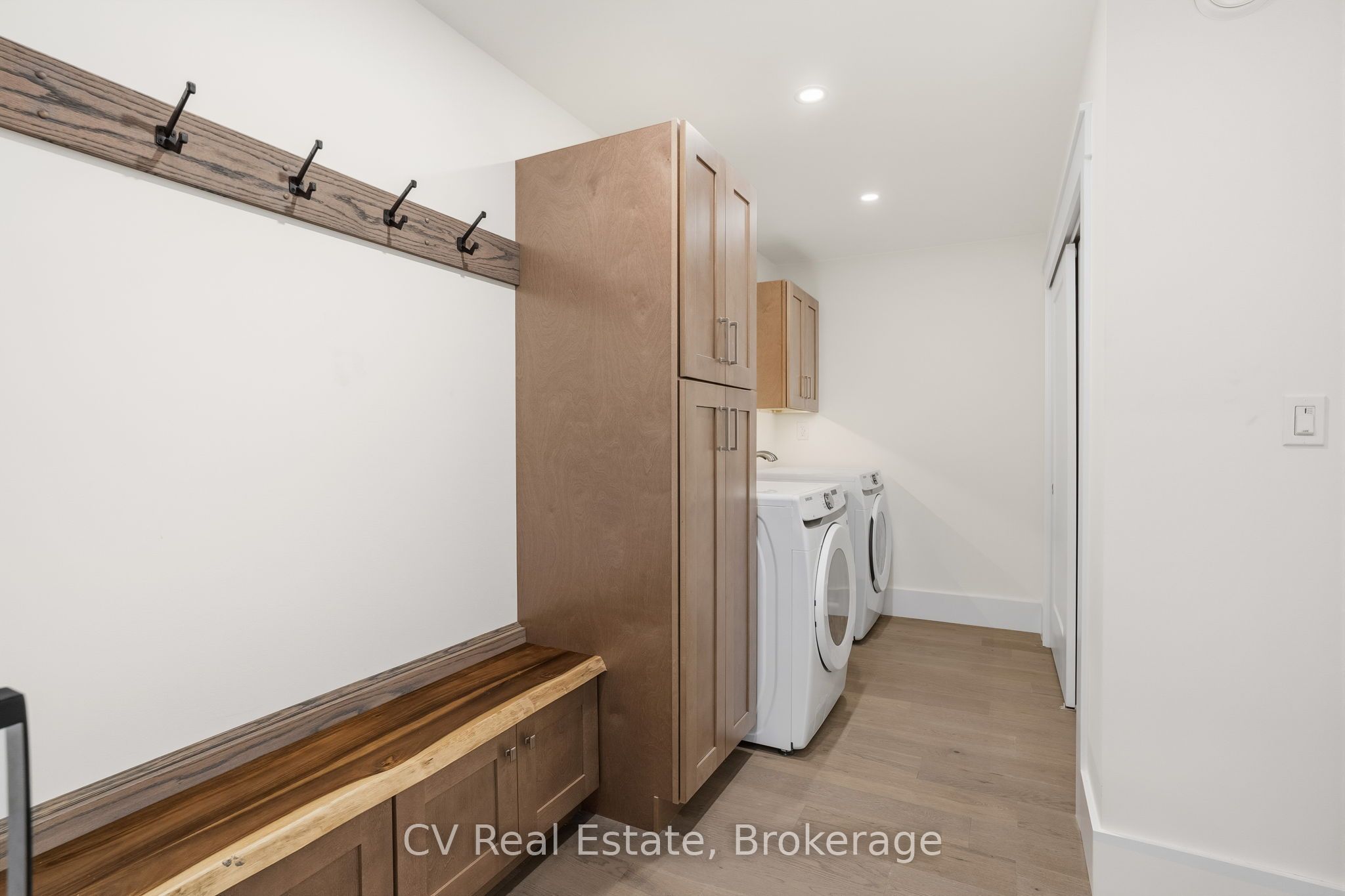 1111 Lakeshore Drive Property Photo 14