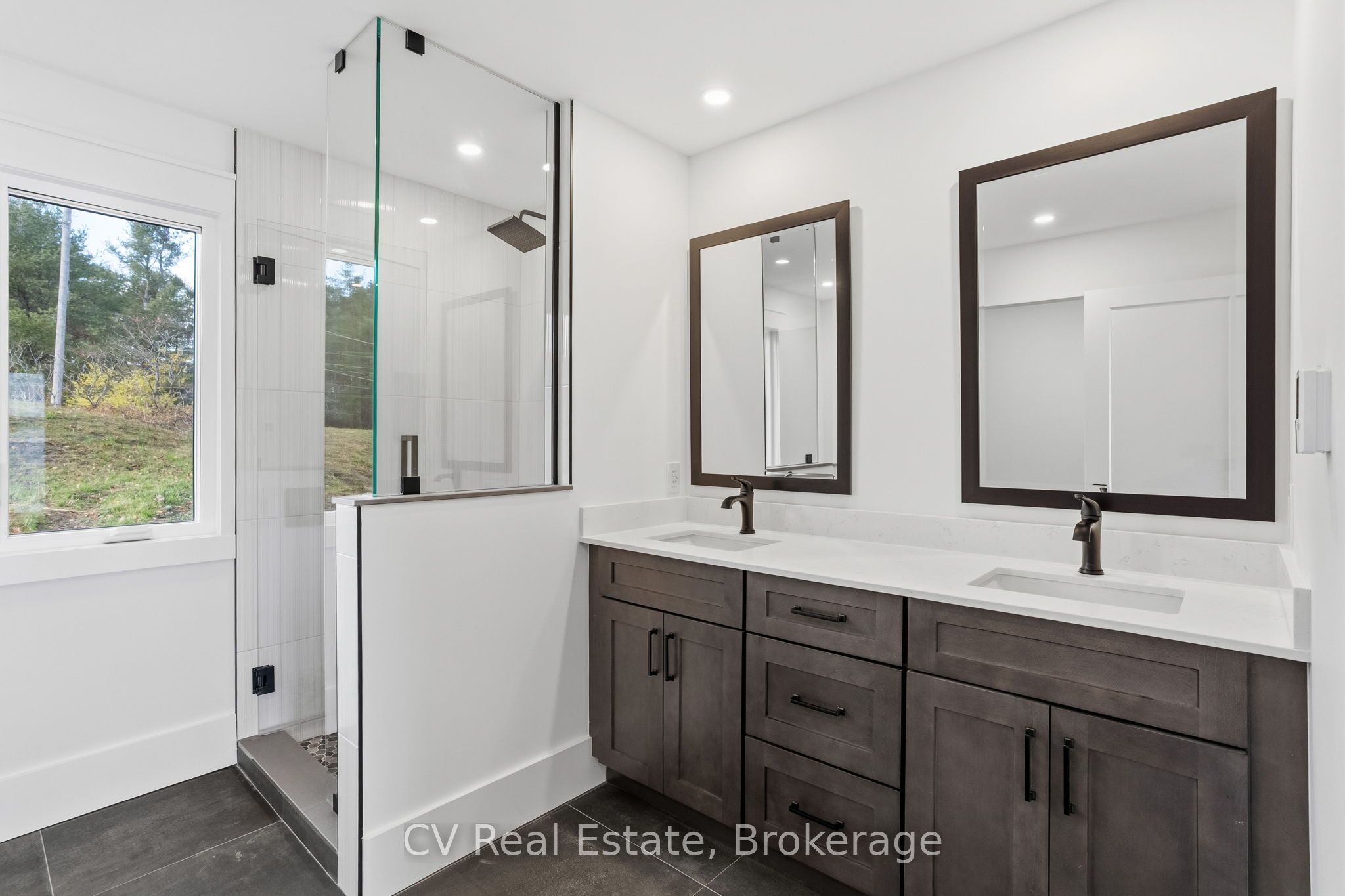 1111 Lakeshore Drive Property Photo 16