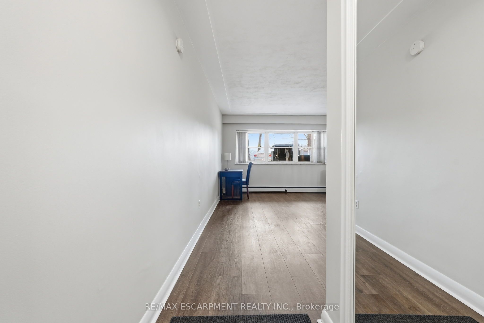 9 Grant Boulevard 106 Property Photo 8