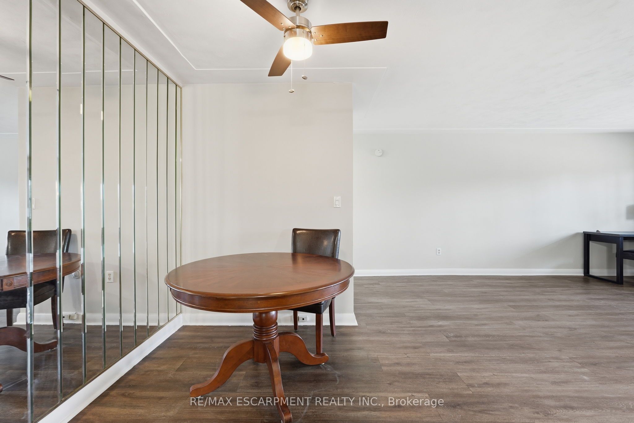 9 Grant Boulevard 106 Property Photo 15