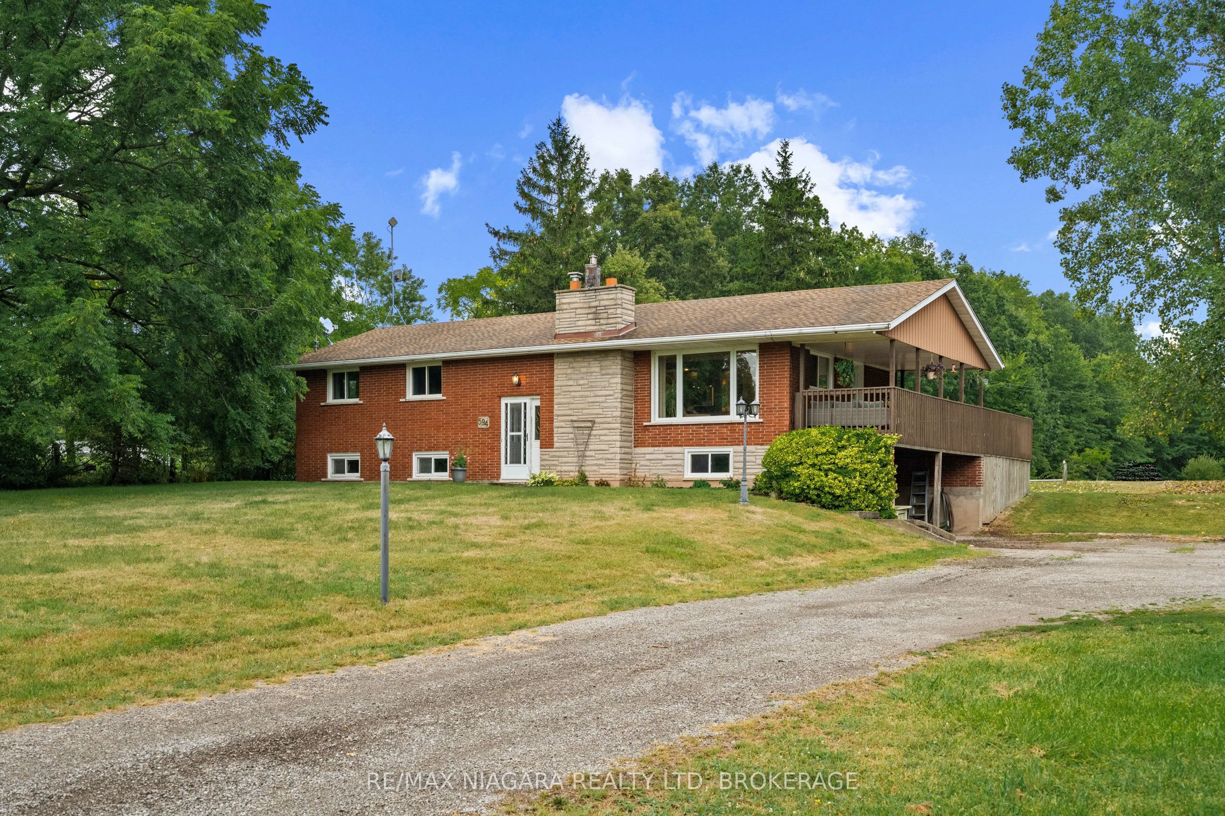 594 Doans Ridge Road Property Photo 1