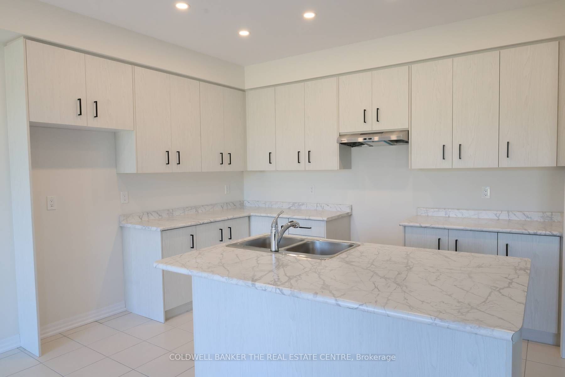 6 Fisher Road Property Photo 9