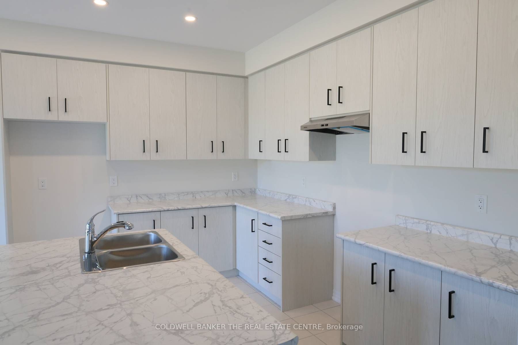 6 Fisher Road Property Photo 11