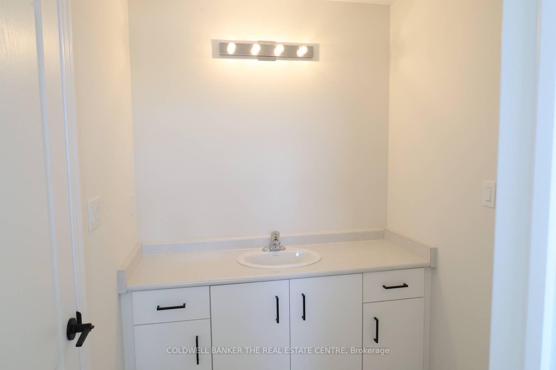 6 Fisher Road Property Photo 26