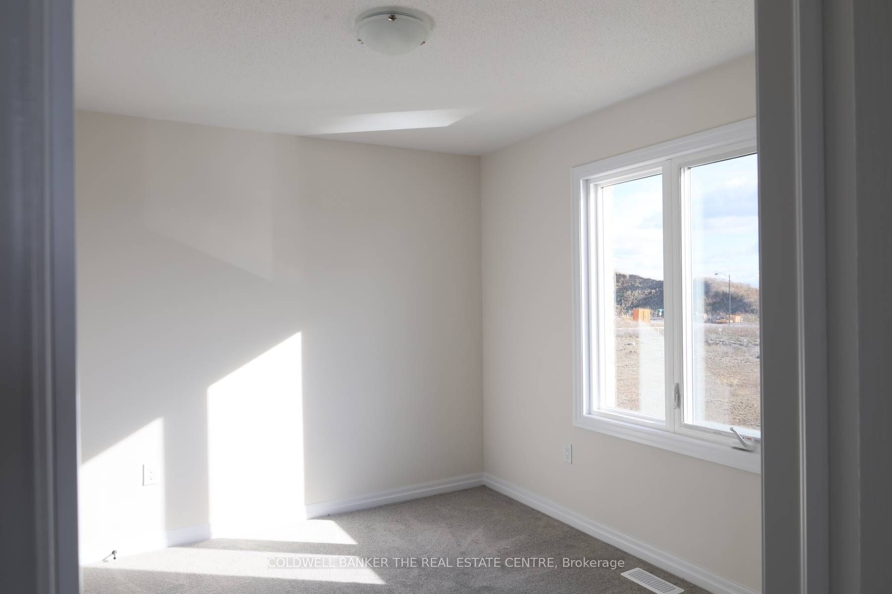 6 Fisher Road Property Photo 28