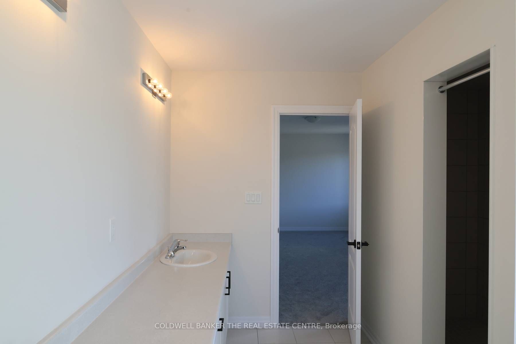6 Fisher Road Property Photo 37