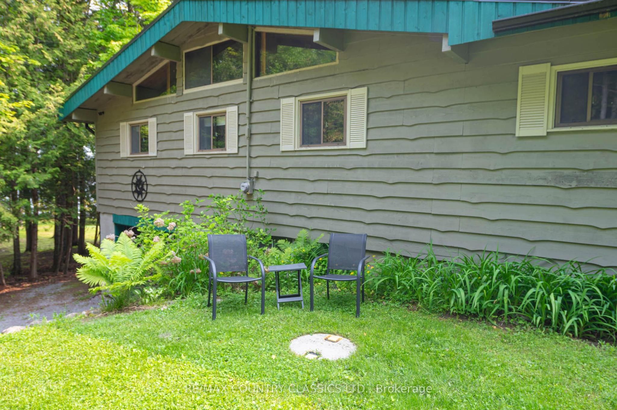 217 Moffat Road Property Photo 3