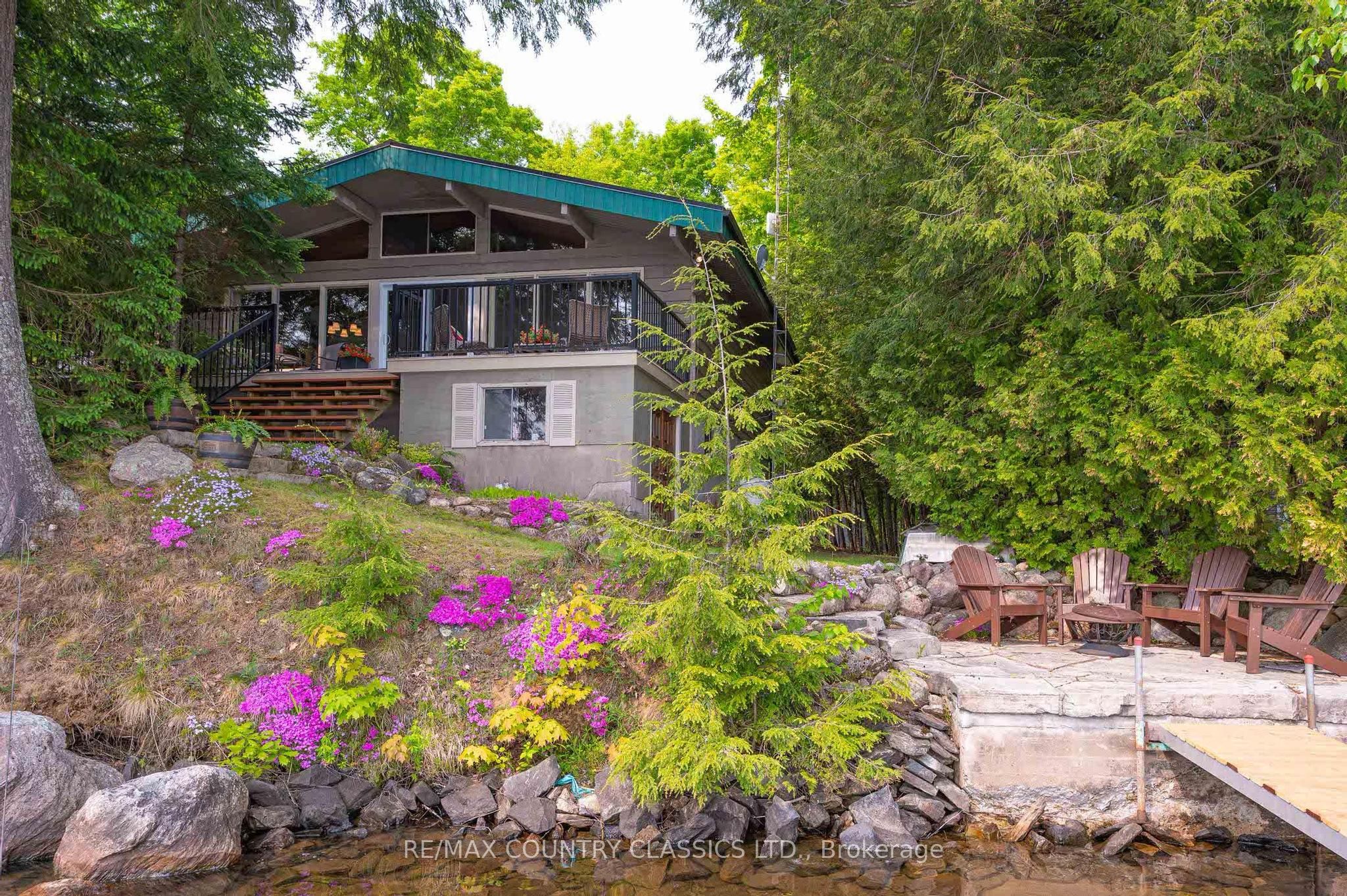 217 Moffat Road Property Photo 15