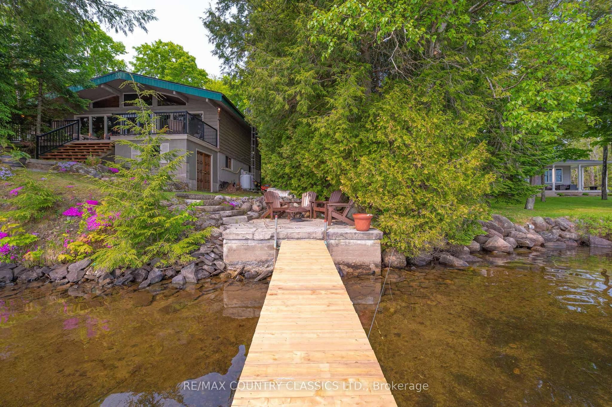 217 Moffat Road Property Photo 18