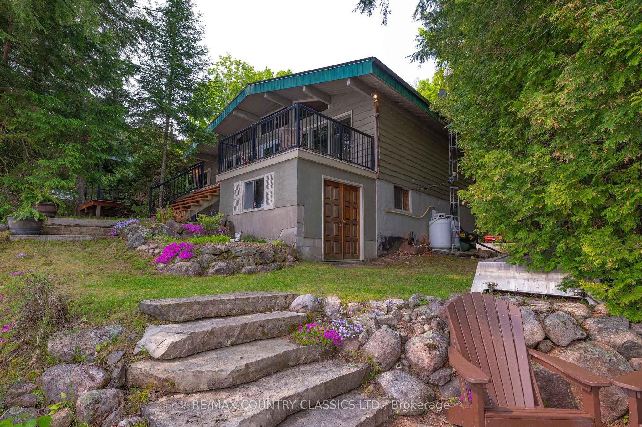 217 Moffat Road Property Photo 19