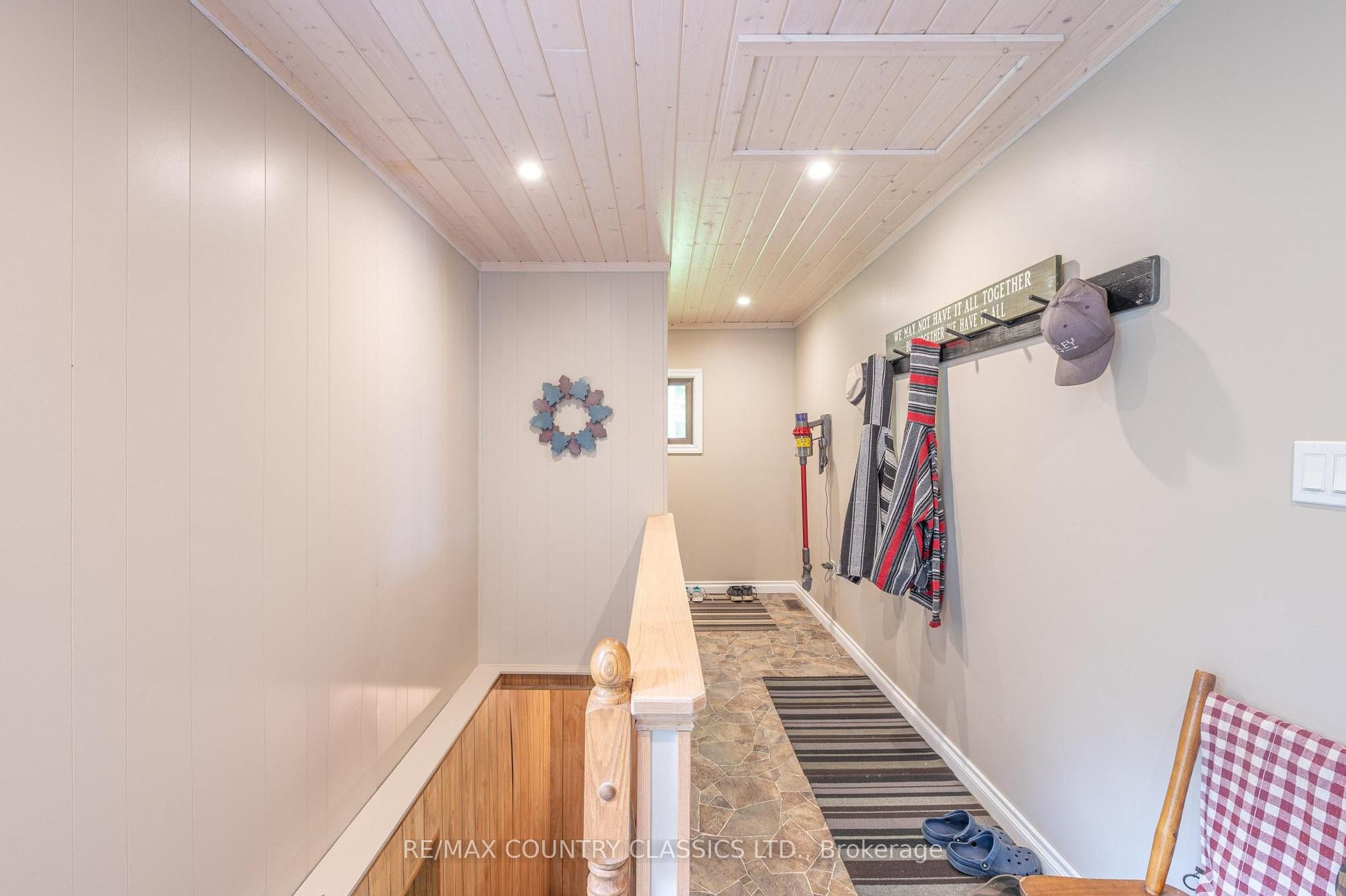 217 Moffat Road Property Photo 23
