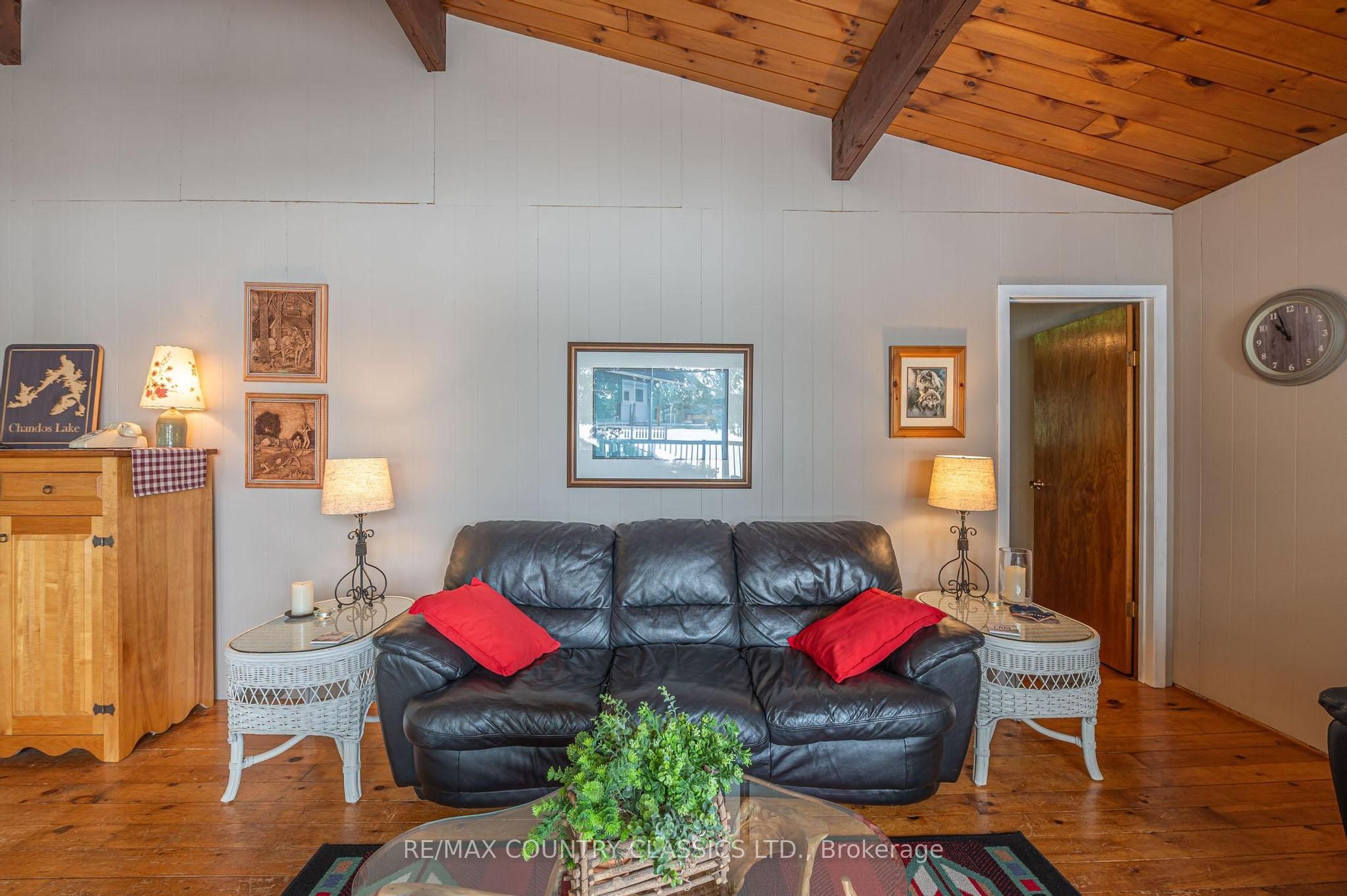 217 Moffat Road Property Photo 35