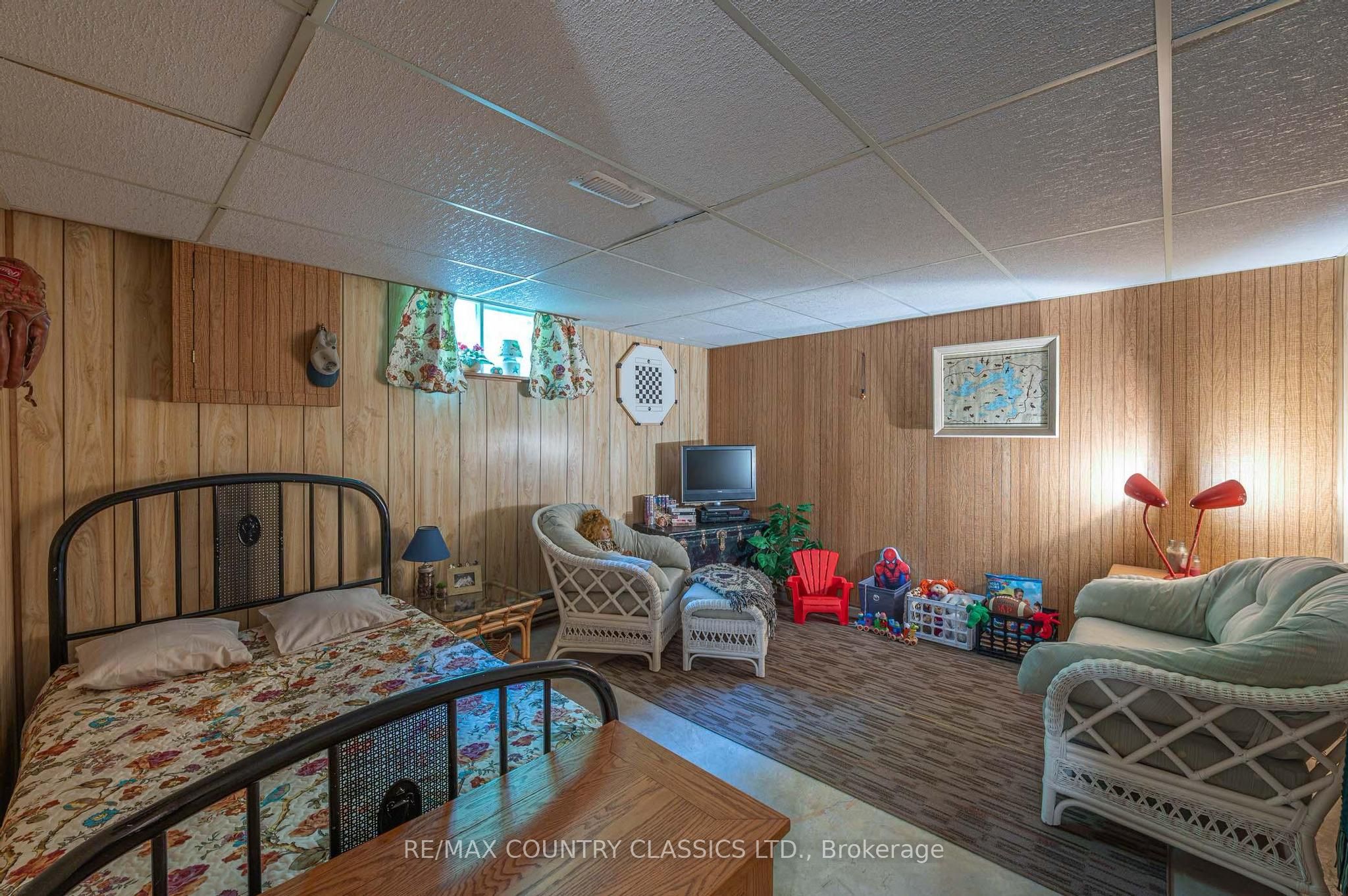 217 Moffat Road Property Photo 44