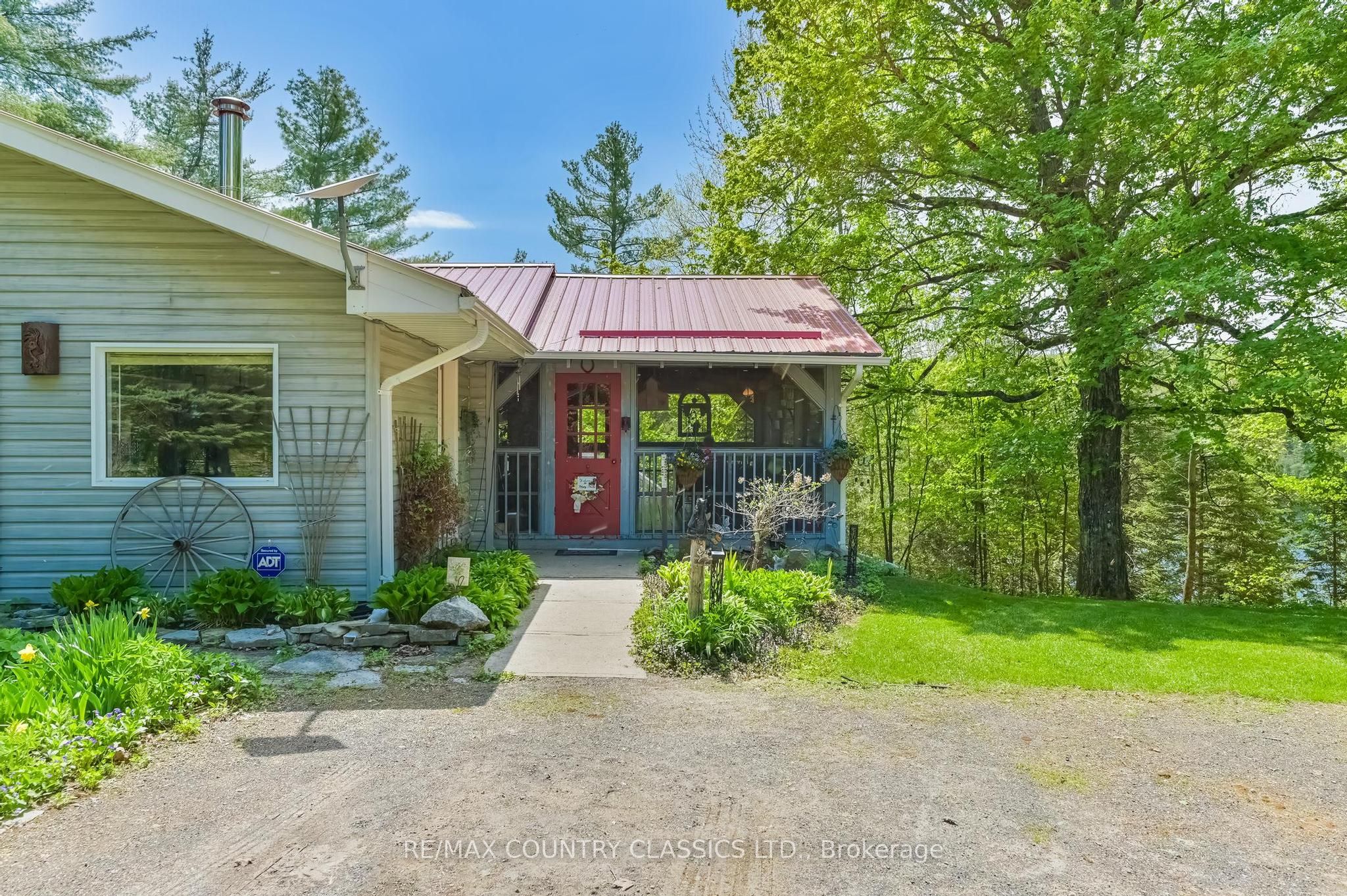 143 Scott Settlement Road Property Photo 3