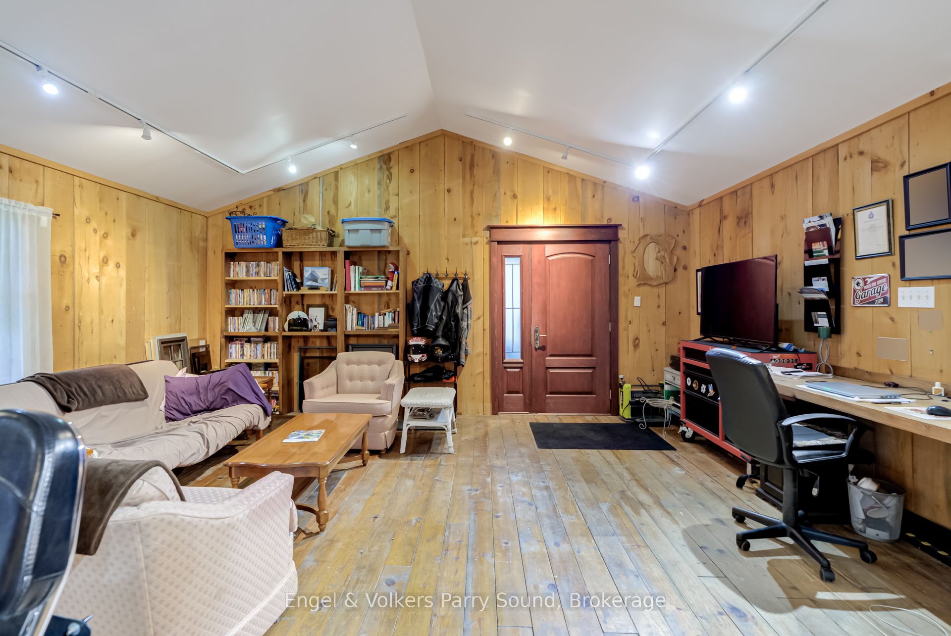 6 Little Beaver Boulevard Property Photo 37