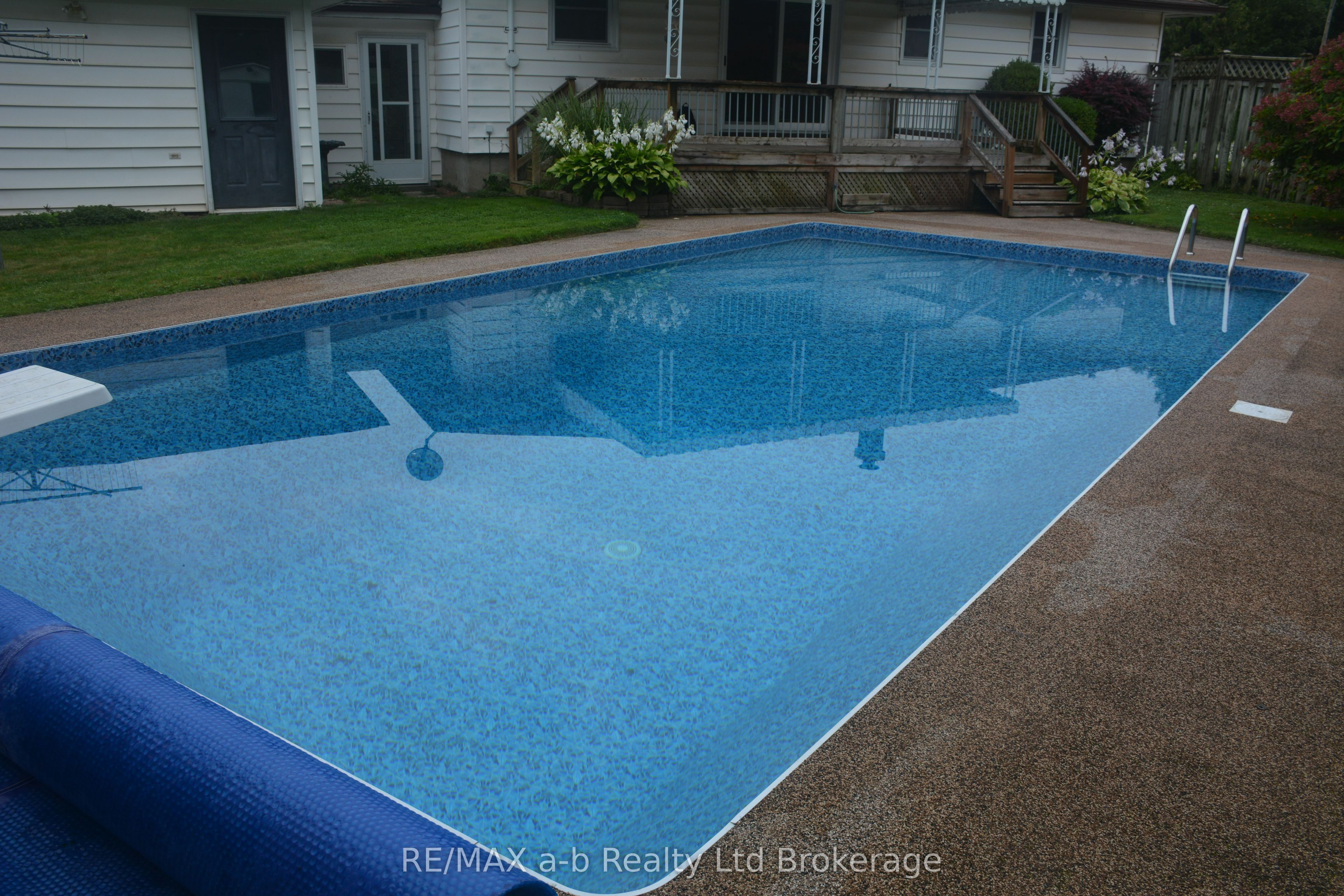 23 Glenn Avenue Property Photo 5