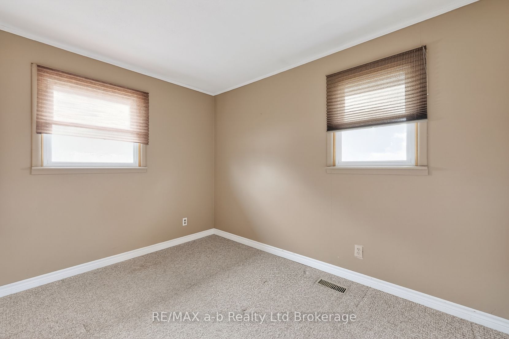 23 Glenn Avenue Property Photo 21