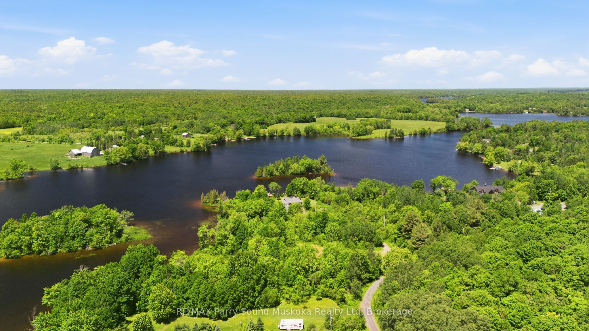 0 Island Property Photo 9
