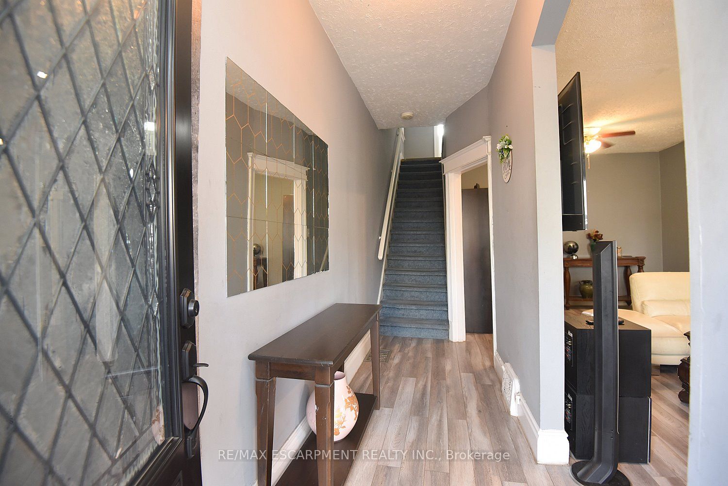 56 Kinrade Avenue Property Photo 4