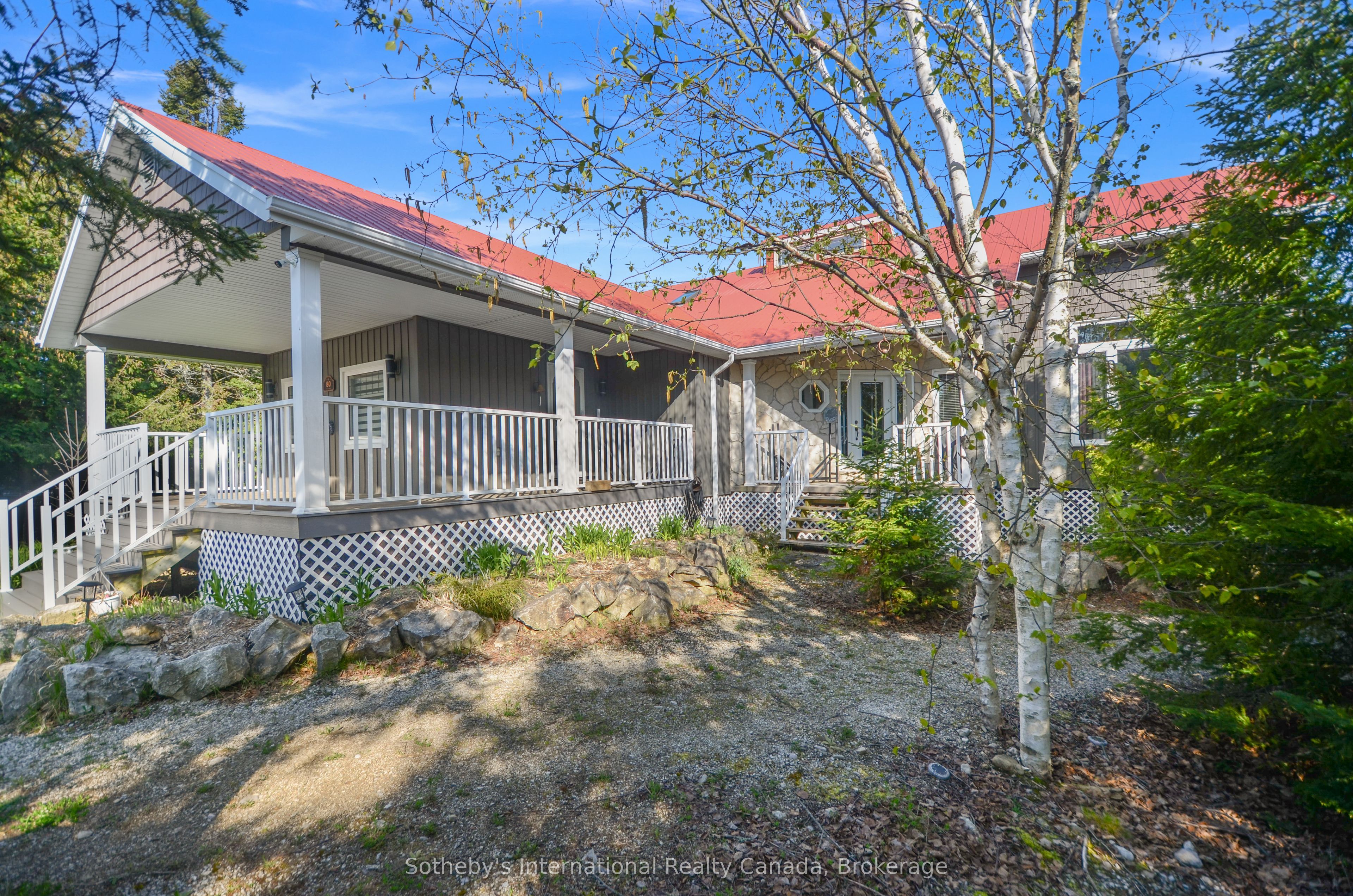 80 Corey Crescent Property Photo 4
