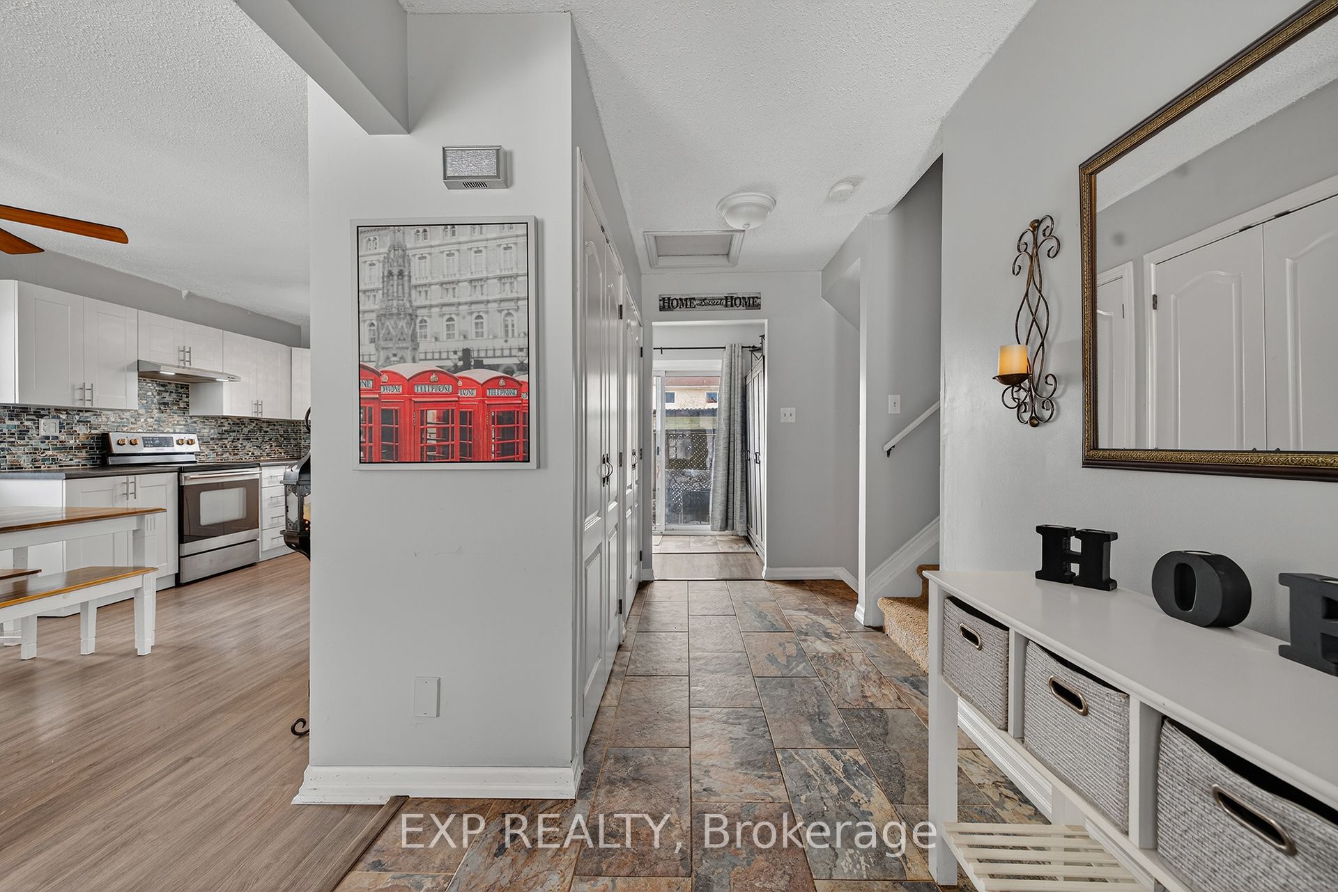 196 Lightbourne Avenue Property Photo 3