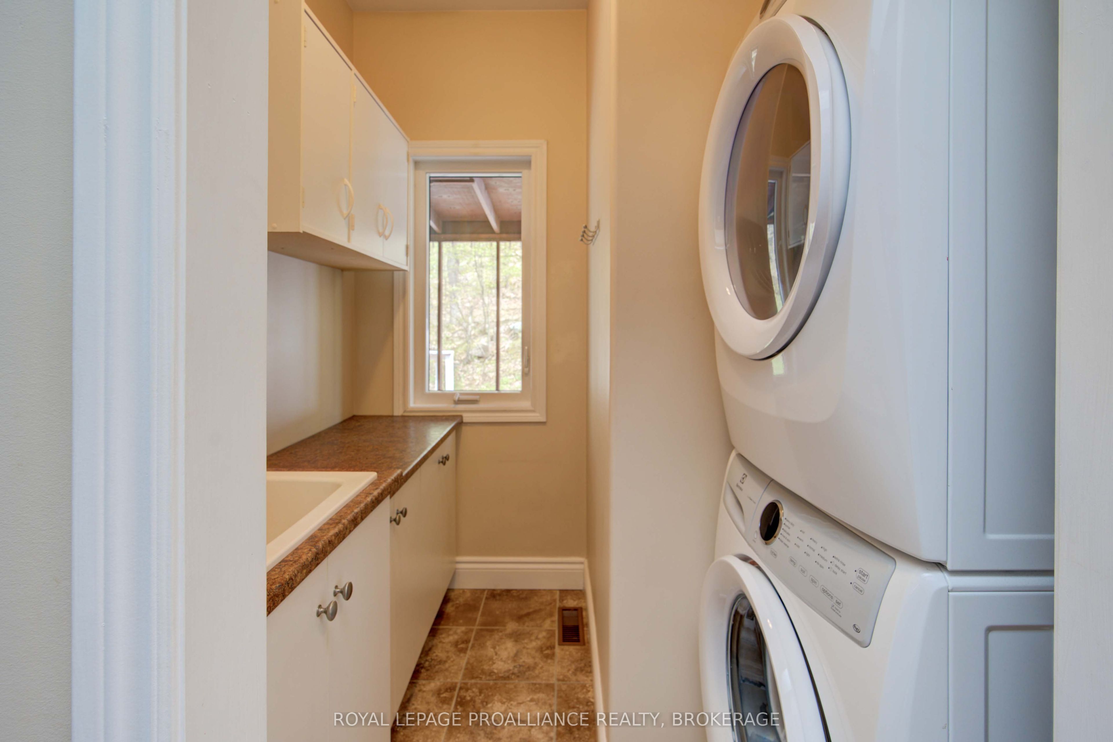 1133 Sassy Tree Lane Property Photo 28