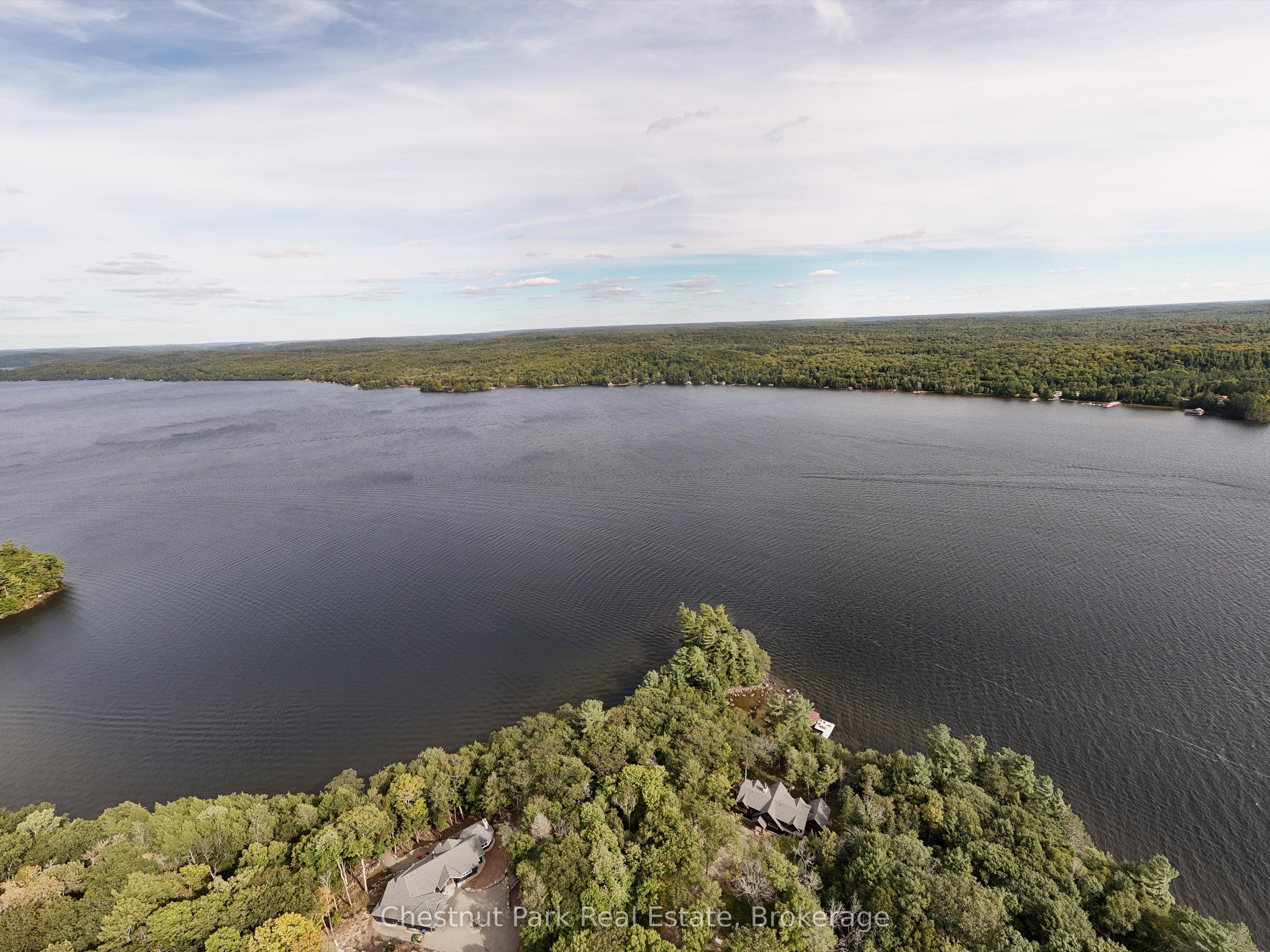 32 Bigwin Island Property Photo 10