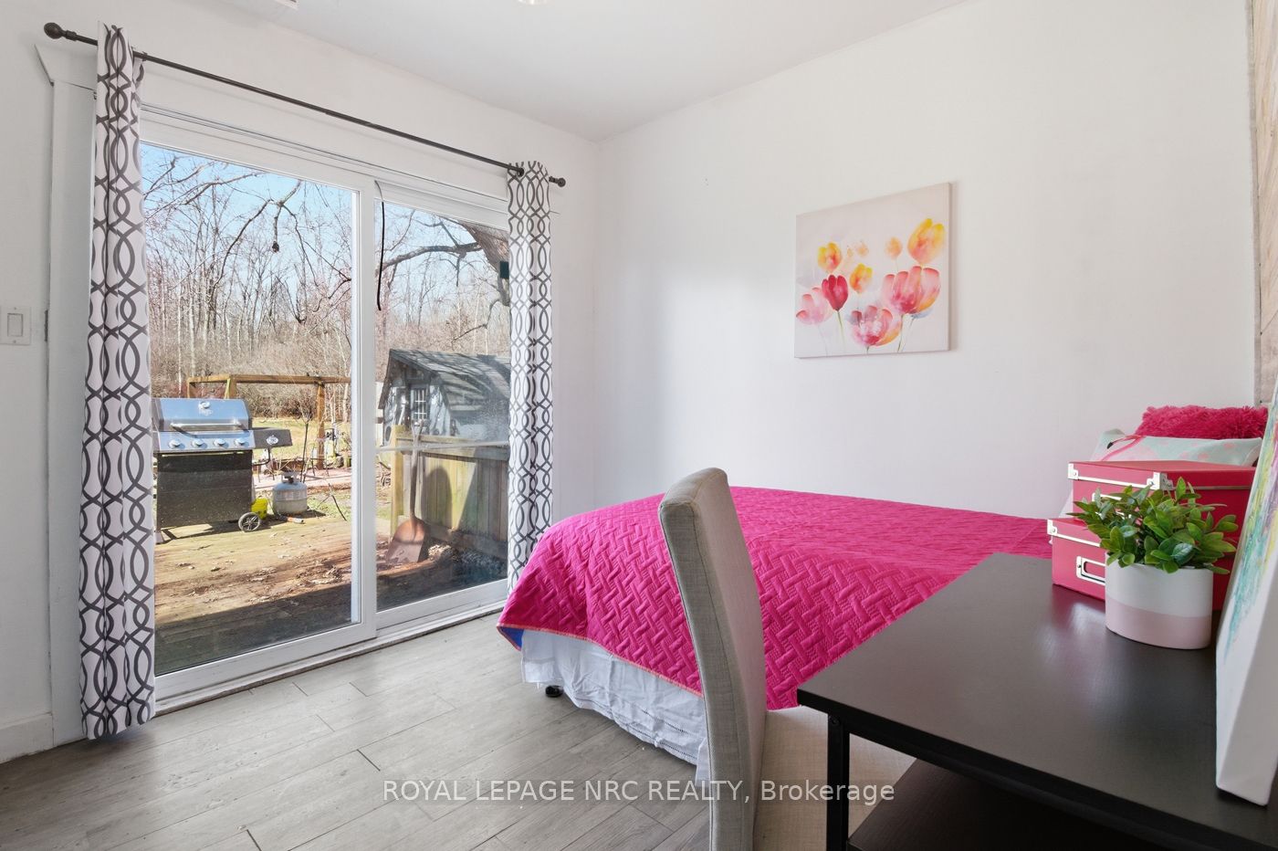 529 Rosehill Road Property Photo 9