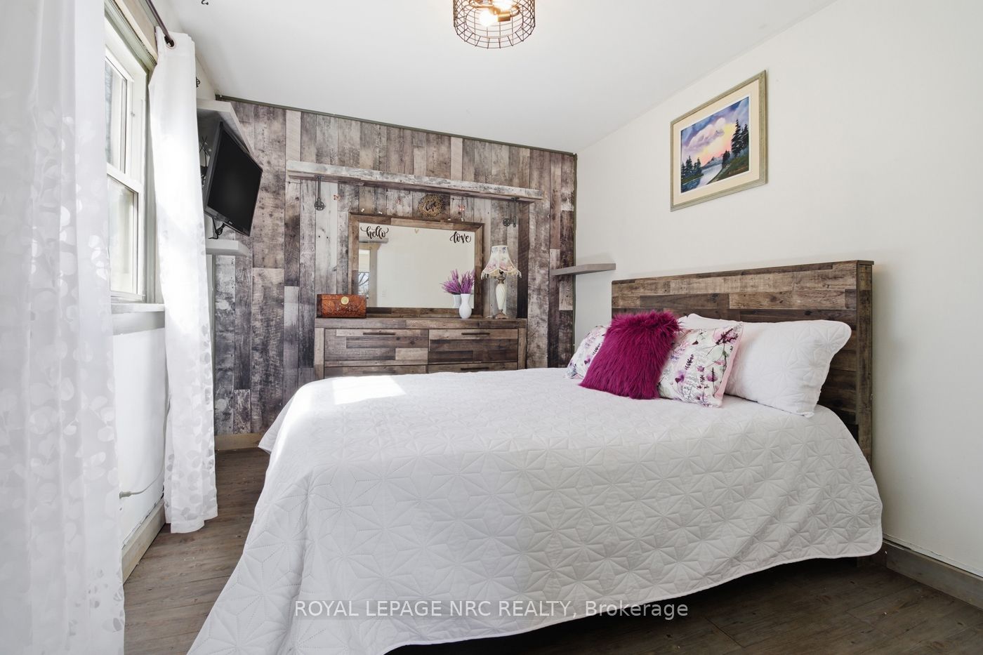 529 Rosehill Road Property Photo 13