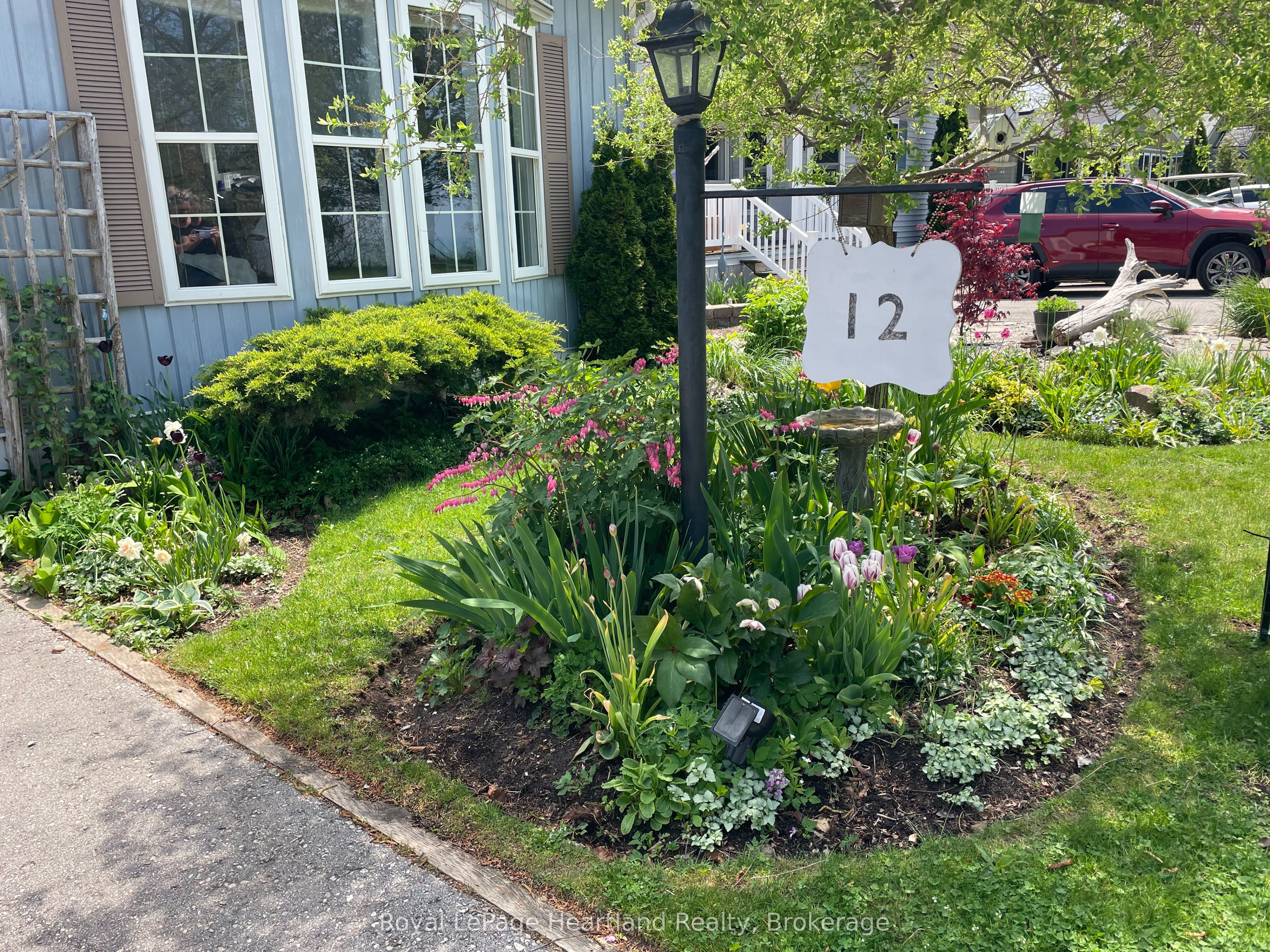 12 Iroquois Lane Property Photo 6